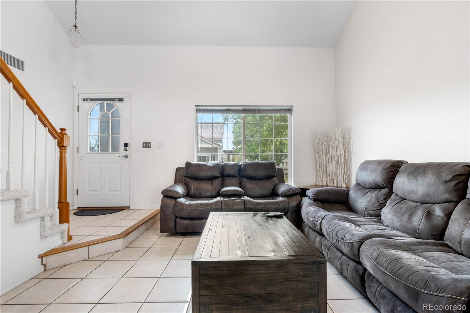 MLS Image #7 for 20835 e 47th avenue,denver, Colorado