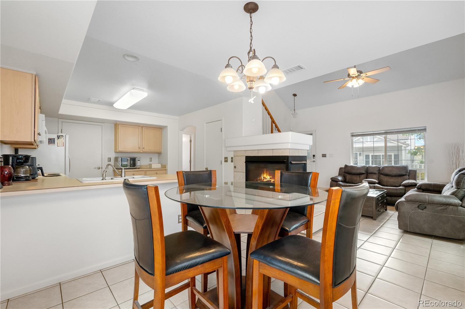 MLS Image #9 for 20835 e 47th avenue,denver, Colorado
