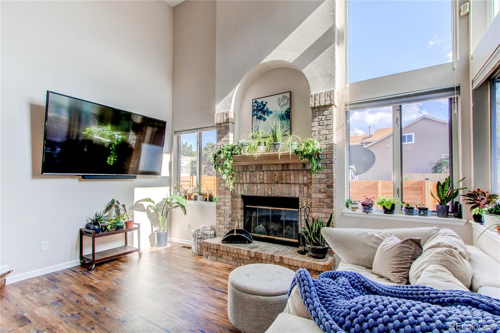 MLS Image #15 for 4889 s elkhart court,aurora, Colorado