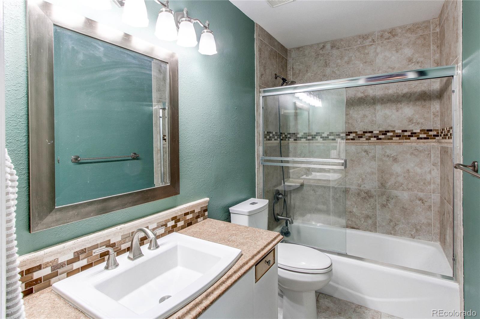 MLS Image #30 for 4889 s elkhart court,aurora, Colorado