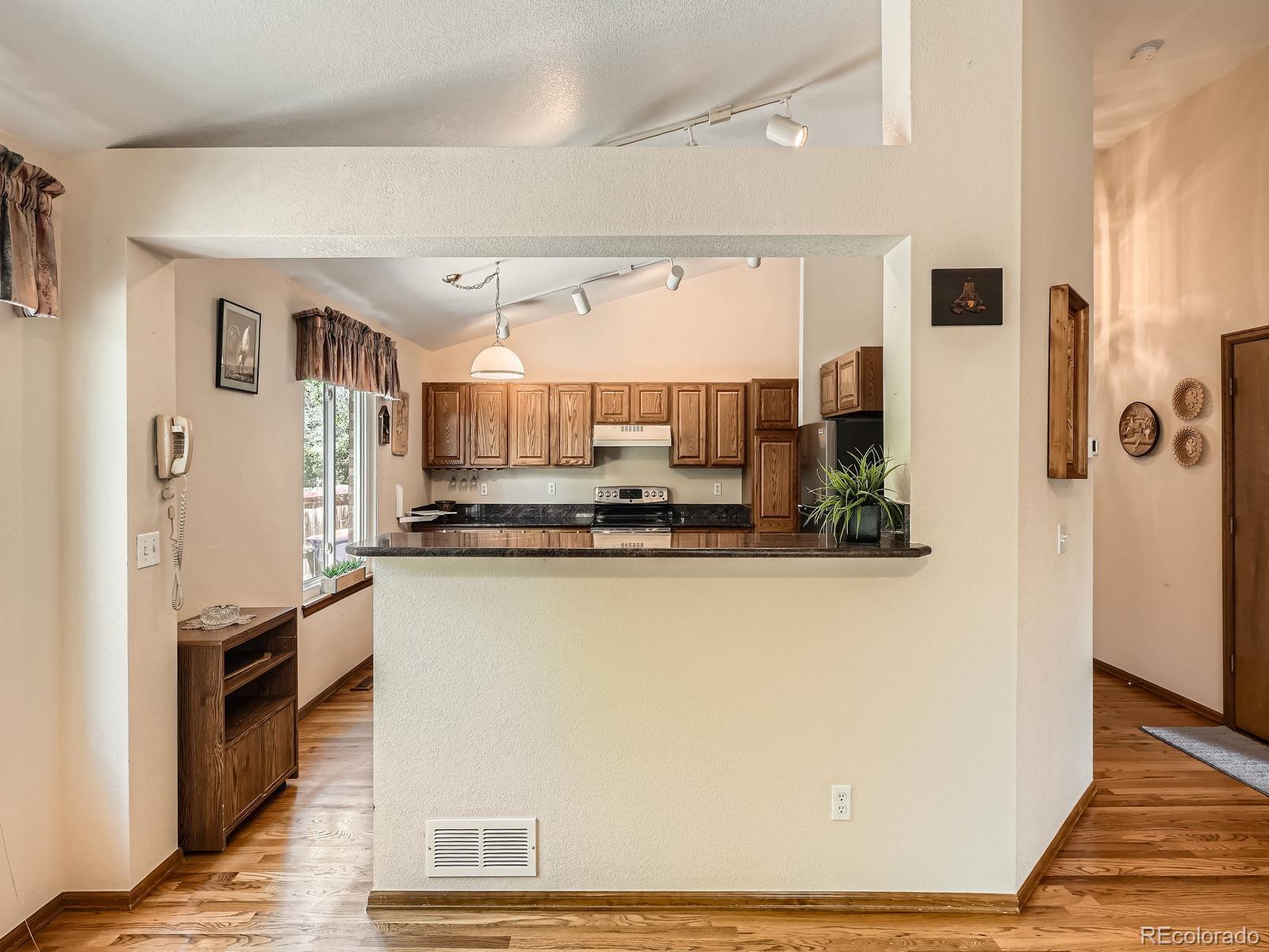 MLS Image #10 for 1649  iris street,broomfield, Colorado