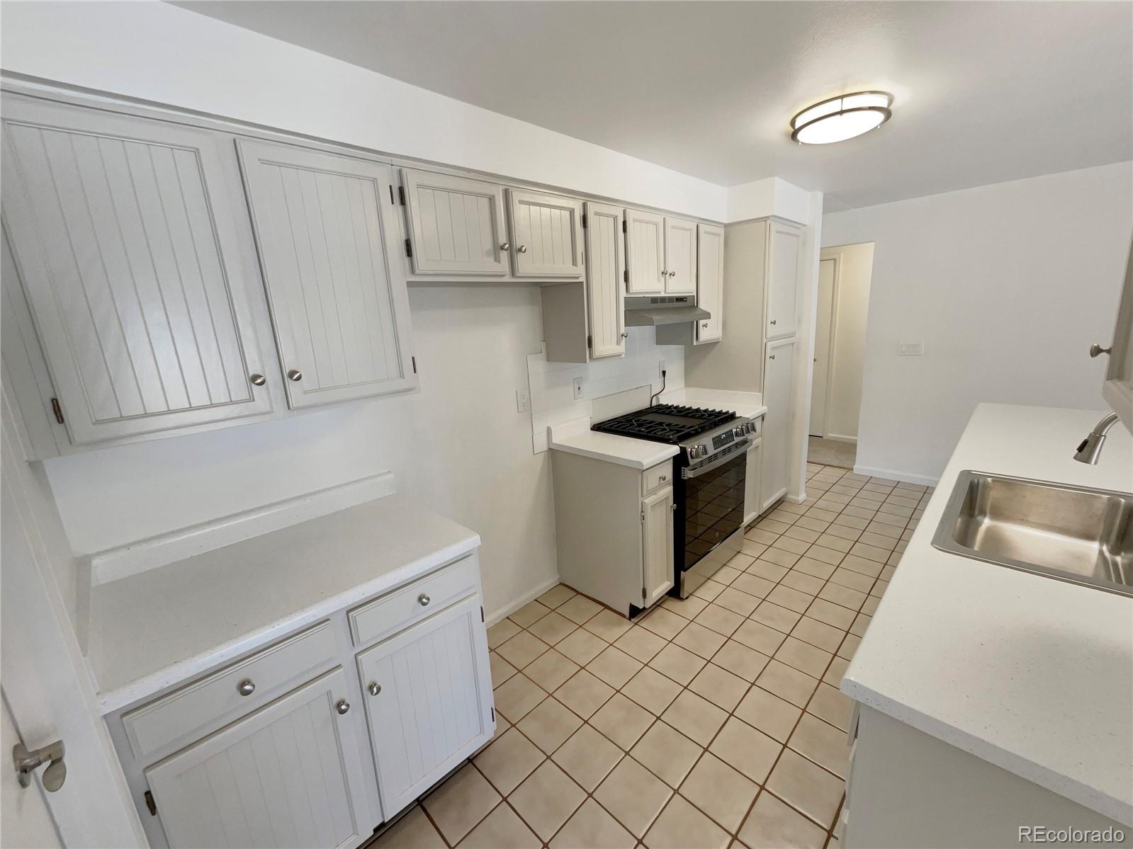 MLS Image #15 for 3986 s bahama street,aurora, Colorado