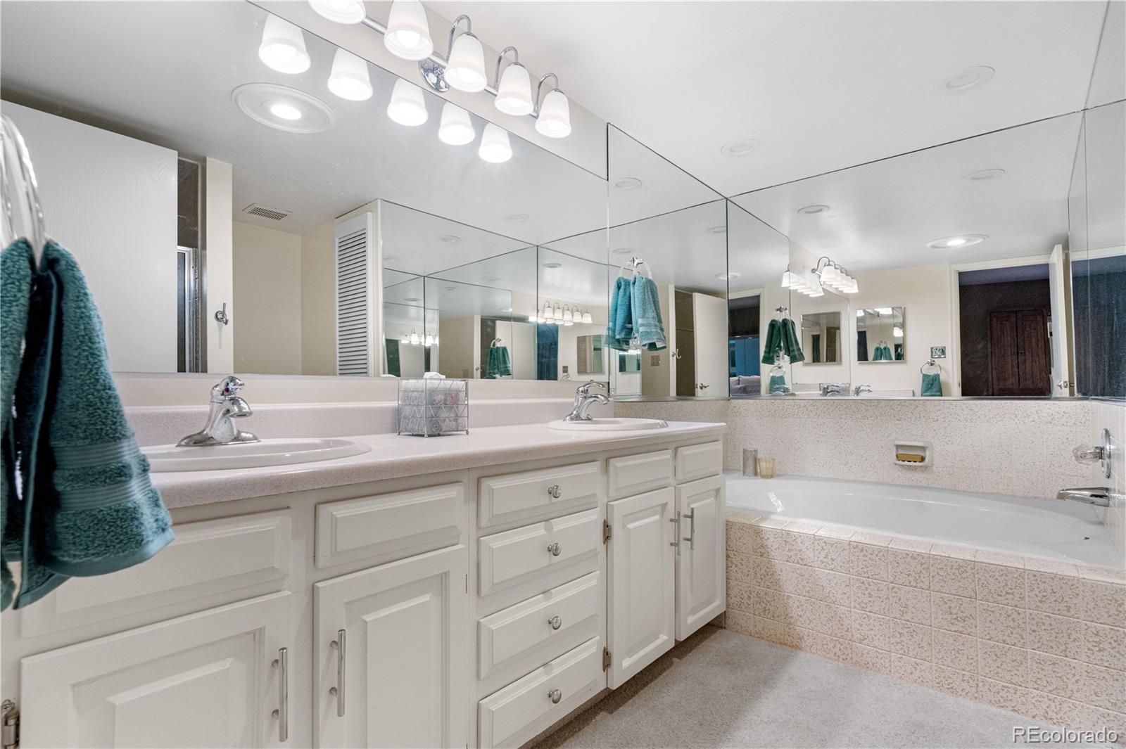 MLS Image #32 for 7160 w stetson place,littleton, Colorado