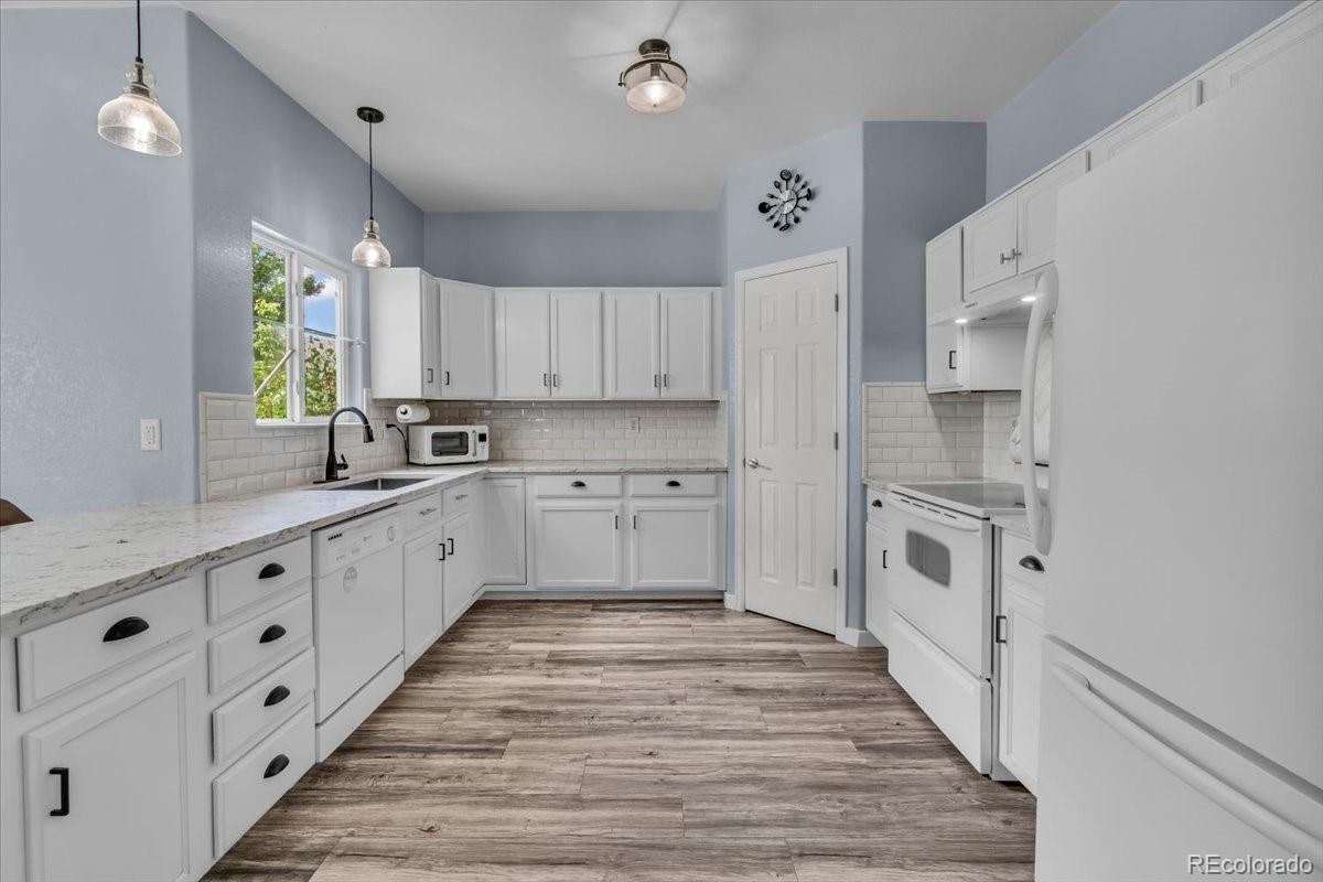 MLS Image #6 for 5286  rustic avenue,firestone, Colorado