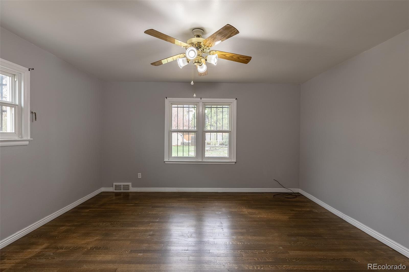 MLS Image #21 for 1345  laredo street,aurora, Colorado