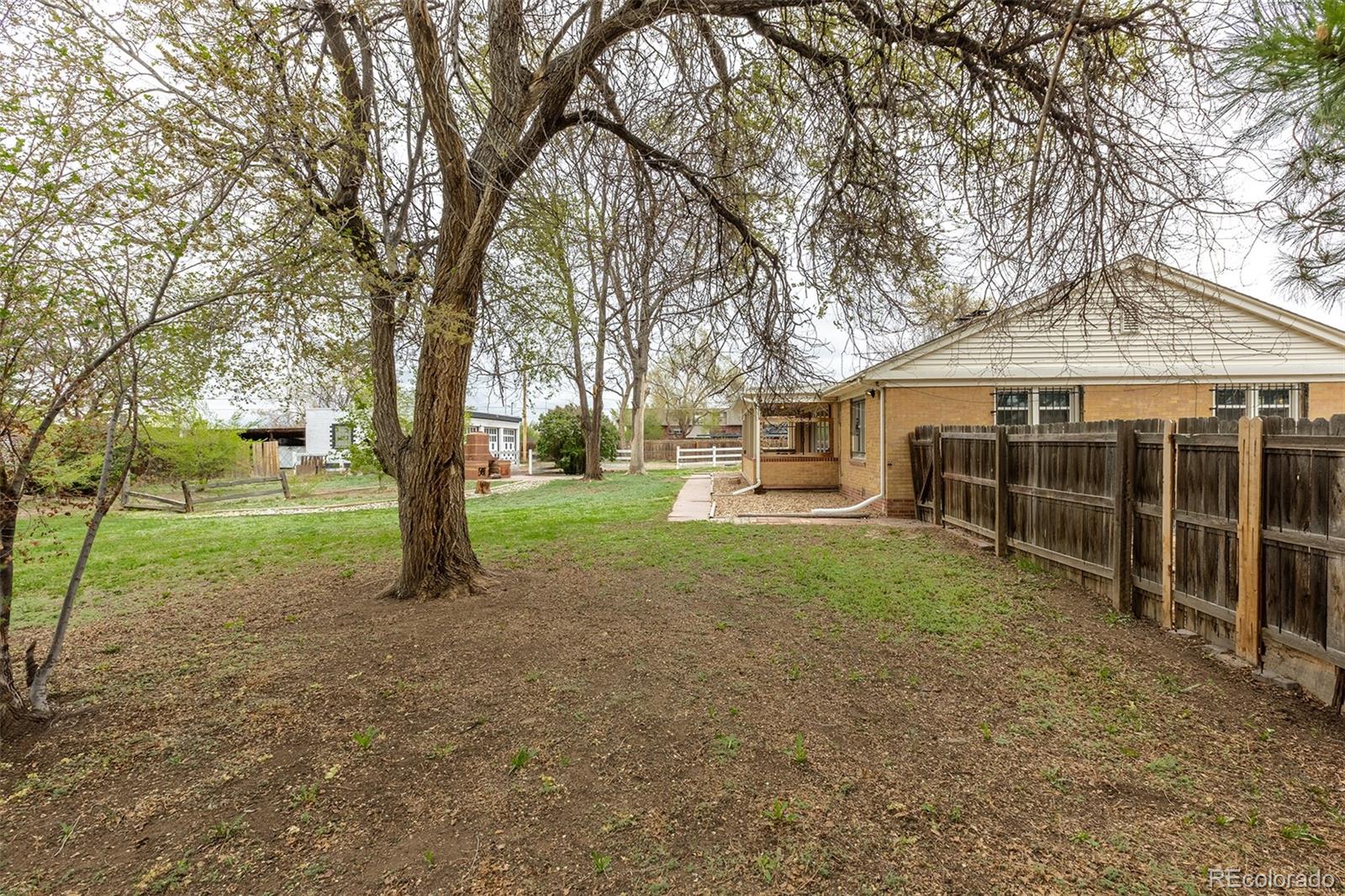 MLS Image #39 for 1345  laredo street,aurora, Colorado