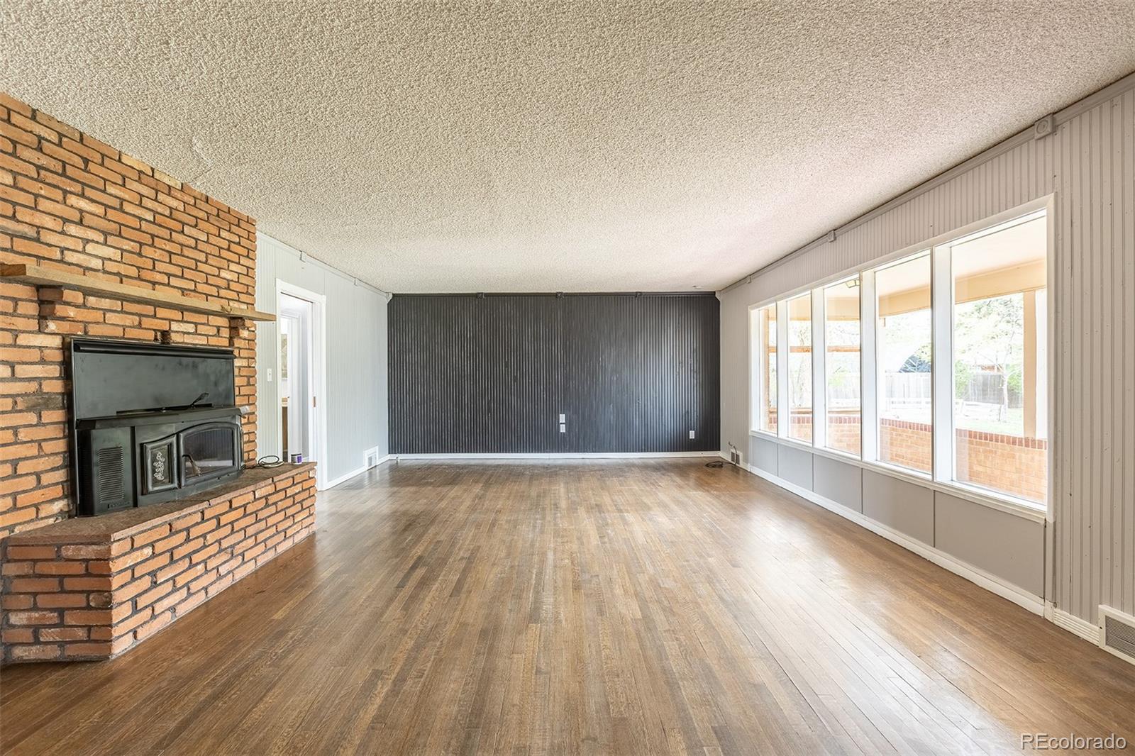 MLS Image #4 for 1345  laredo street,aurora, Colorado