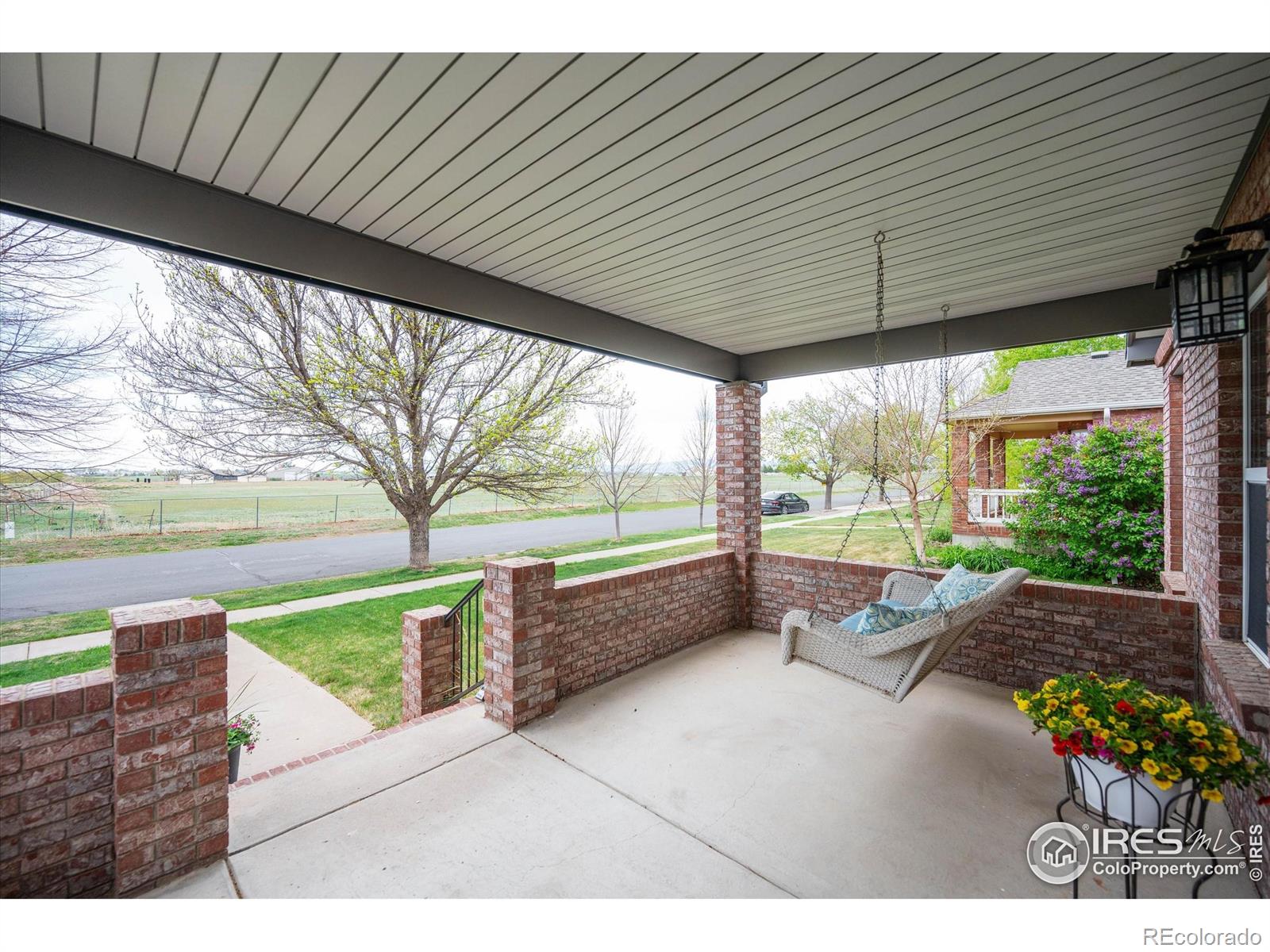 MLS Image #4 for 304 e nebraska avenue,berthoud, Colorado