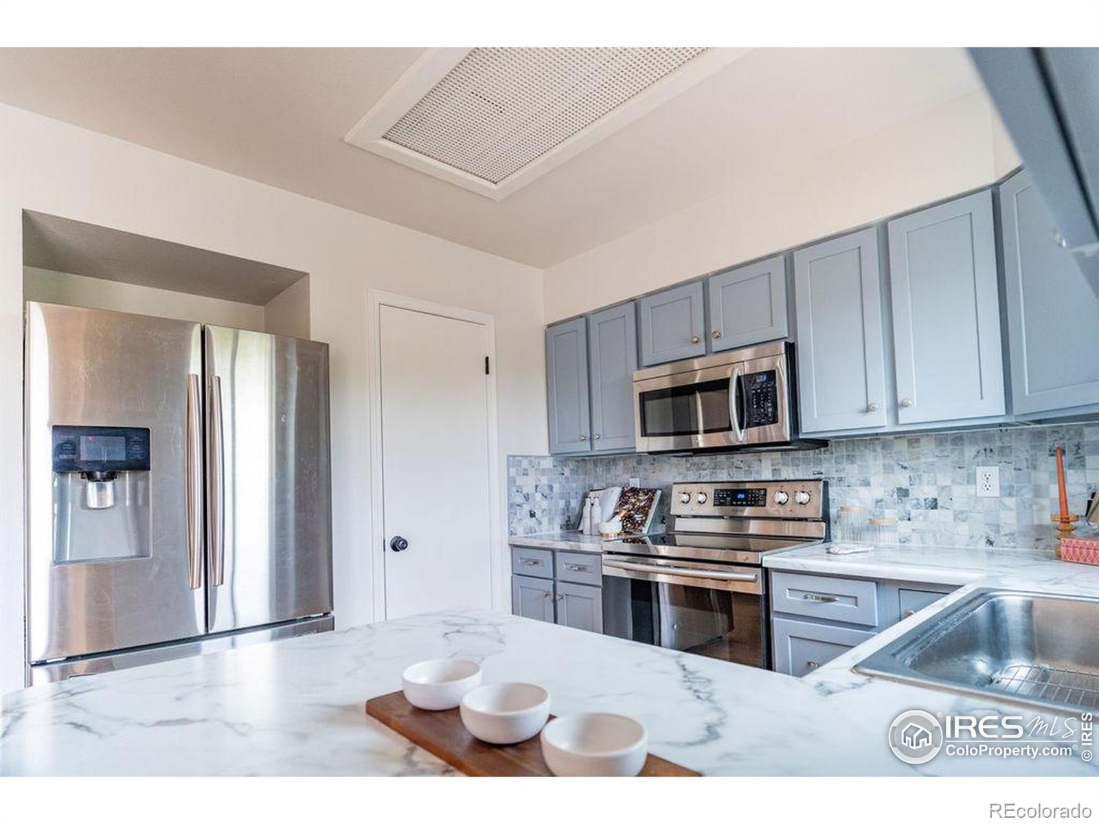 MLS Image #12 for 478  slippery elm court,loveland, Colorado