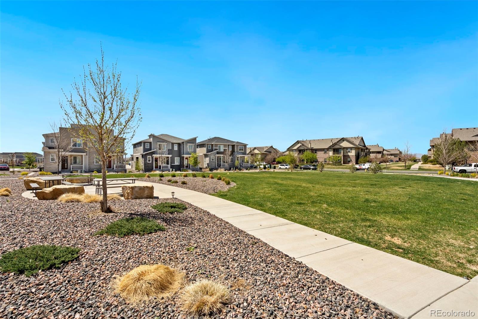 MLS Image #23 for 23527 e 5th place,aurora, Colorado