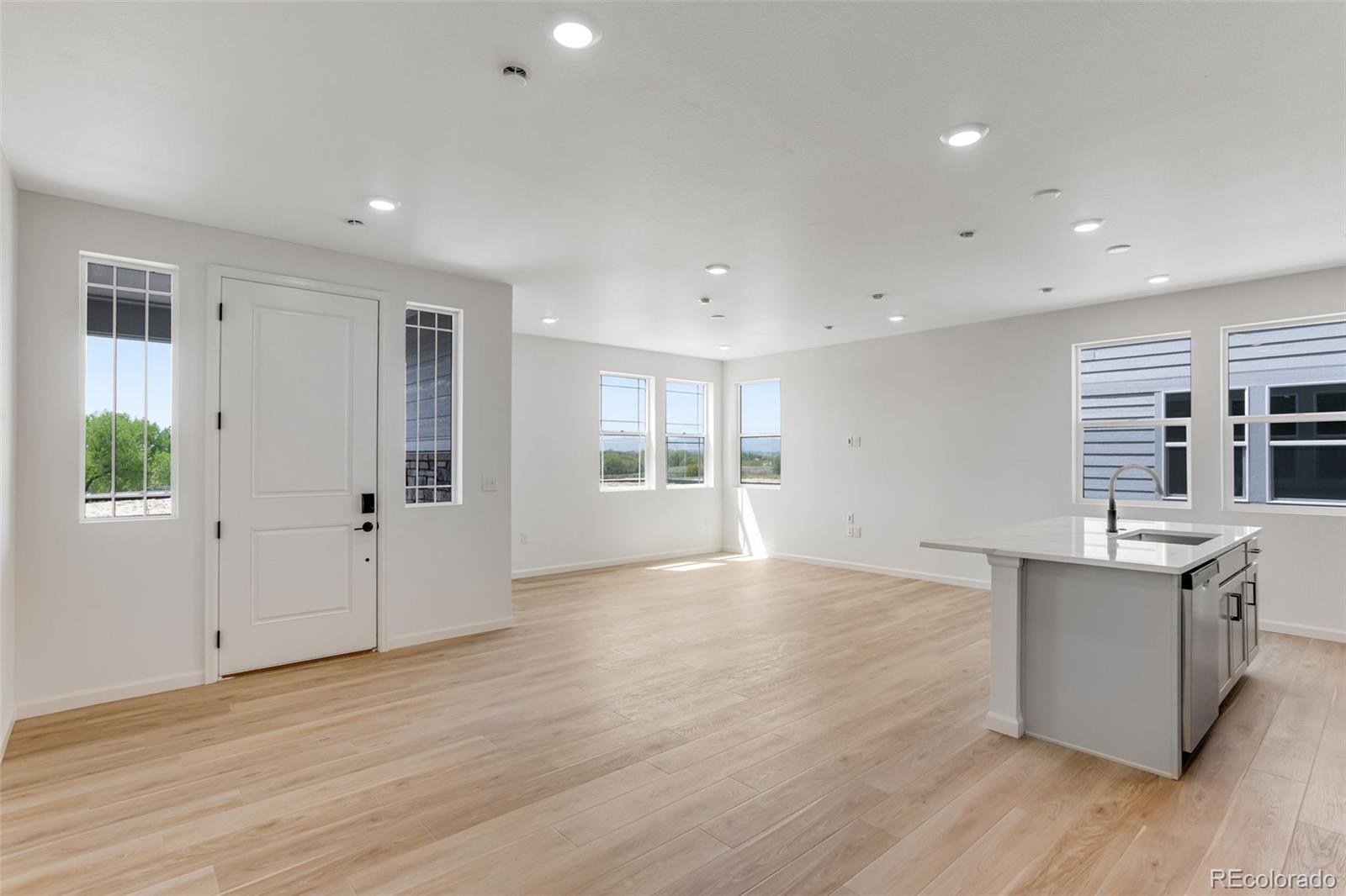 MLS Image #11 for 1422  hudson place,longmont, Colorado