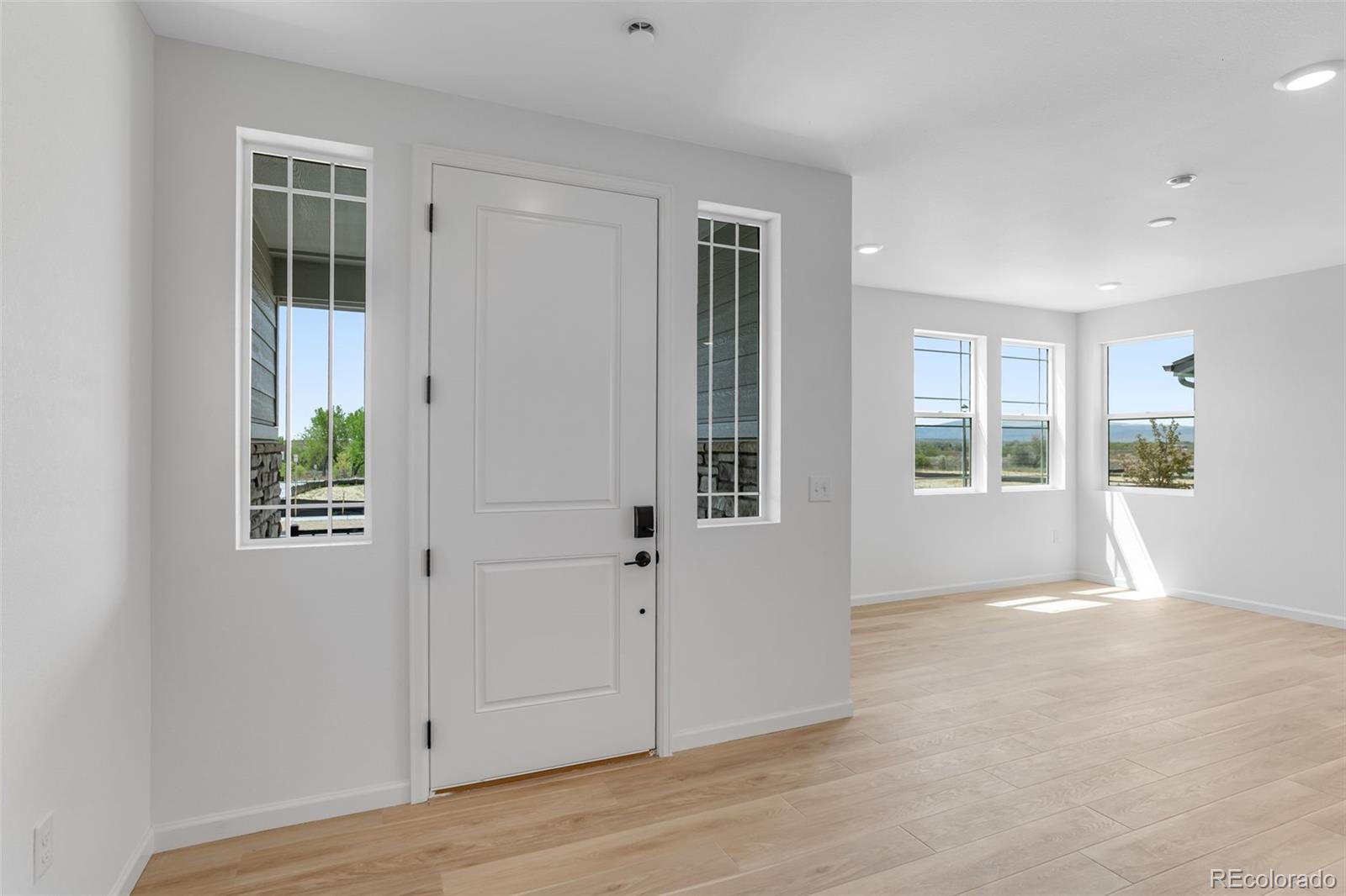 MLS Image #12 for 1422  hudson place,longmont, Colorado
