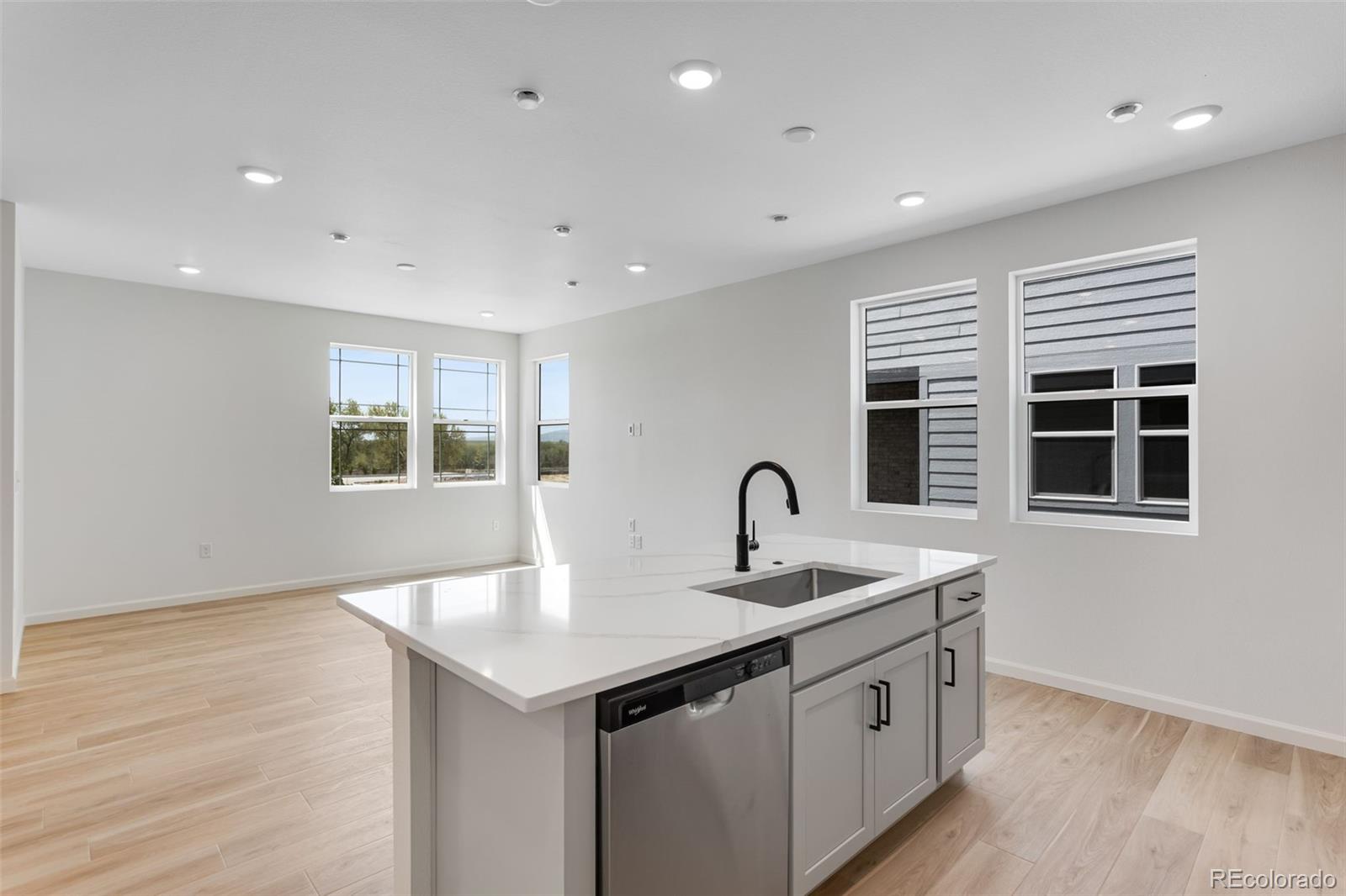 MLS Image #20 for 1422  hudson place,longmont, Colorado