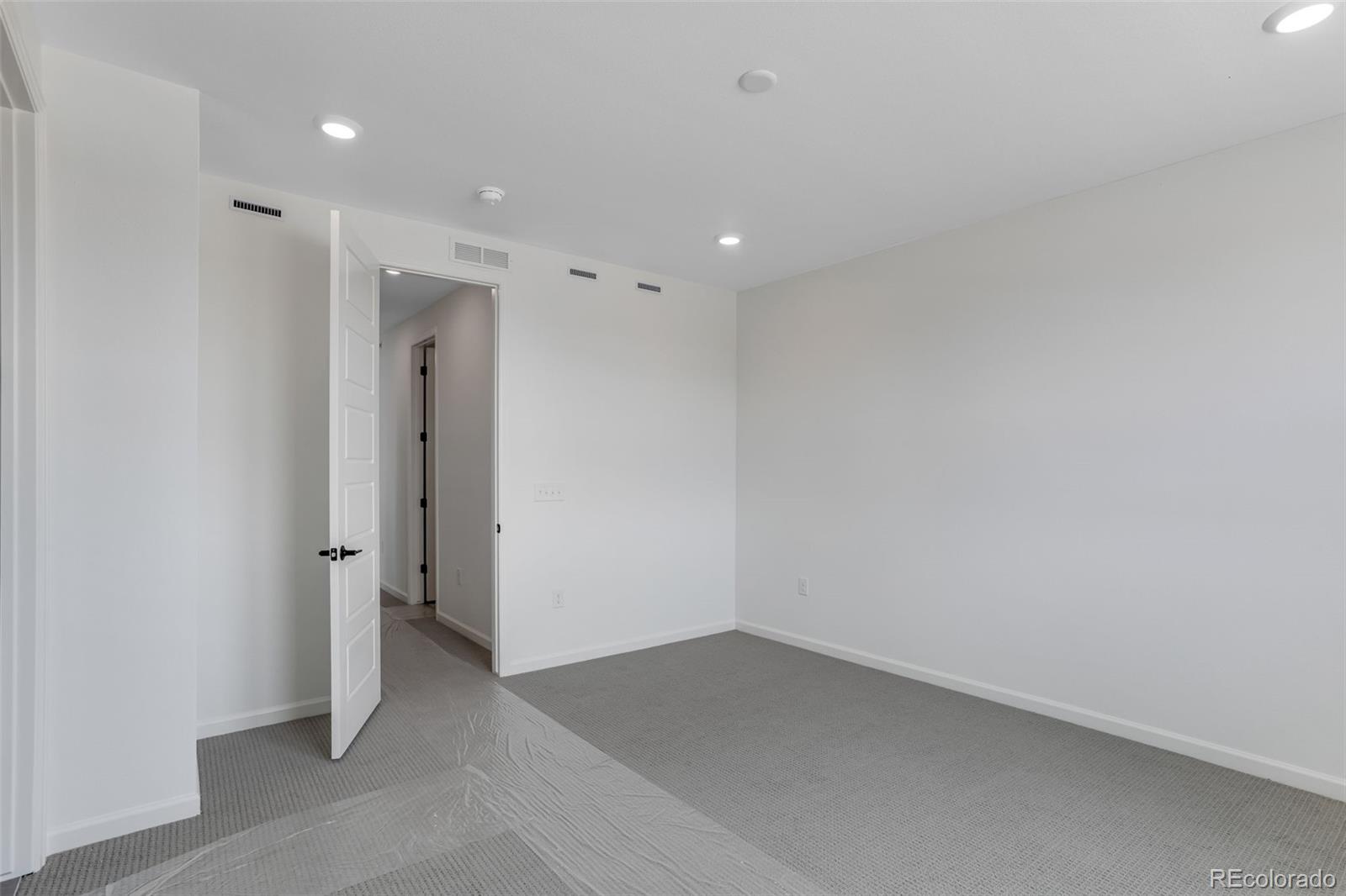 MLS Image #26 for 1422  hudson place,longmont, Colorado