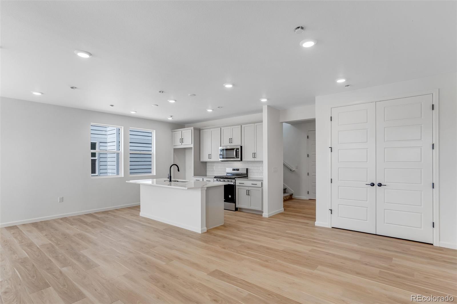 MLS Image #8 for 1422  hudson place,longmont, Colorado