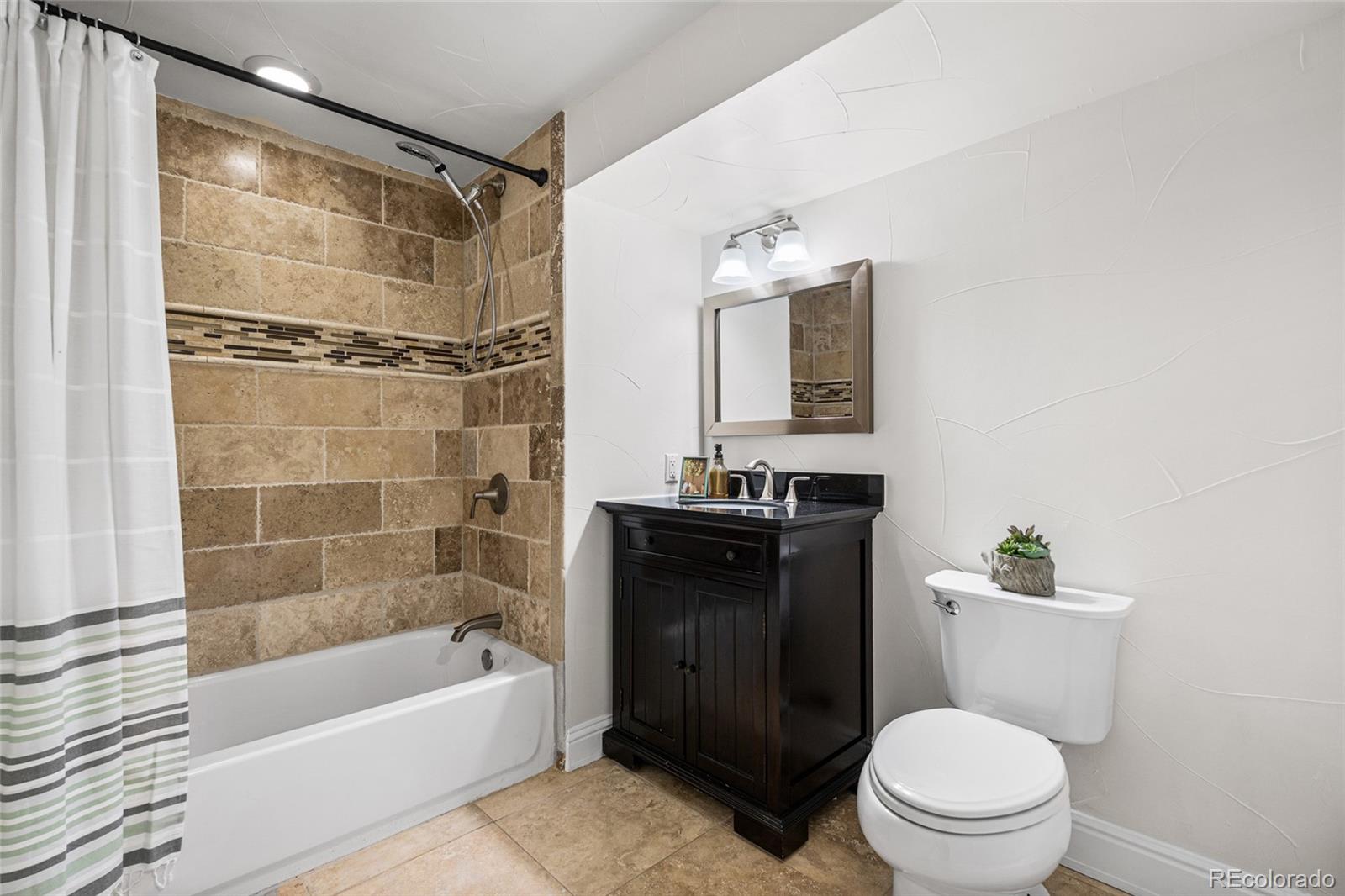 MLS Image #31 for 1832 w 36th avenue,denver, Colorado