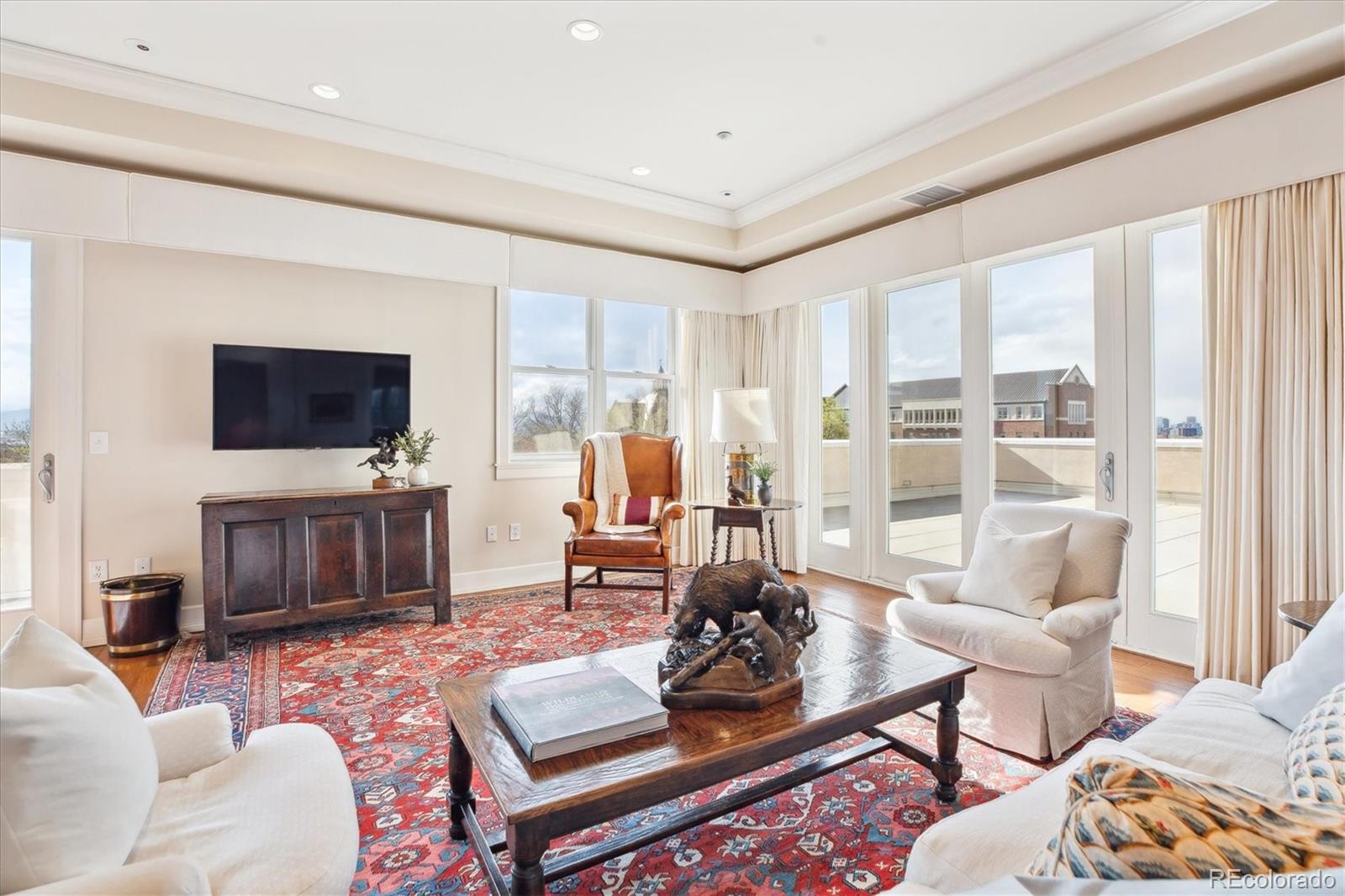 MLS Image #12 for 2200 s university boulevard,denver, Colorado