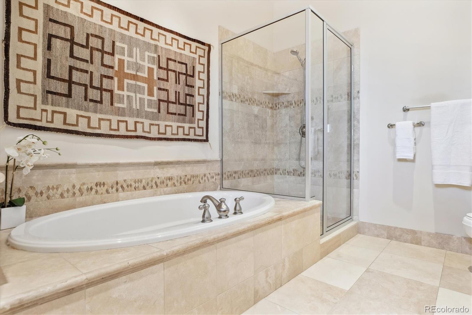 MLS Image #16 for 2200 s university boulevard,denver, Colorado