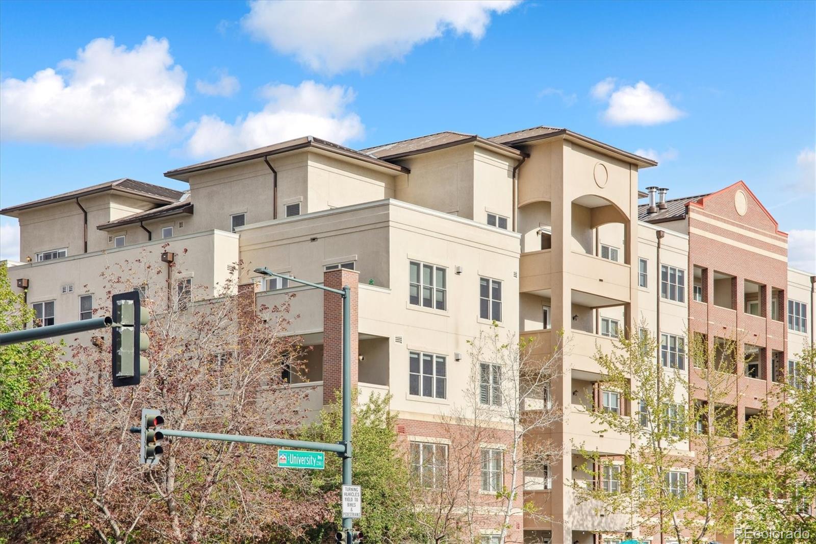 MLS Image #27 for 2200 s university boulevard,denver, Colorado