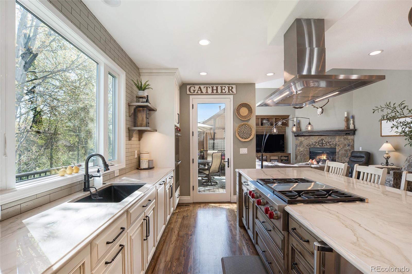 MLS Image #13 for 3002 s oak way,lakewood, Colorado