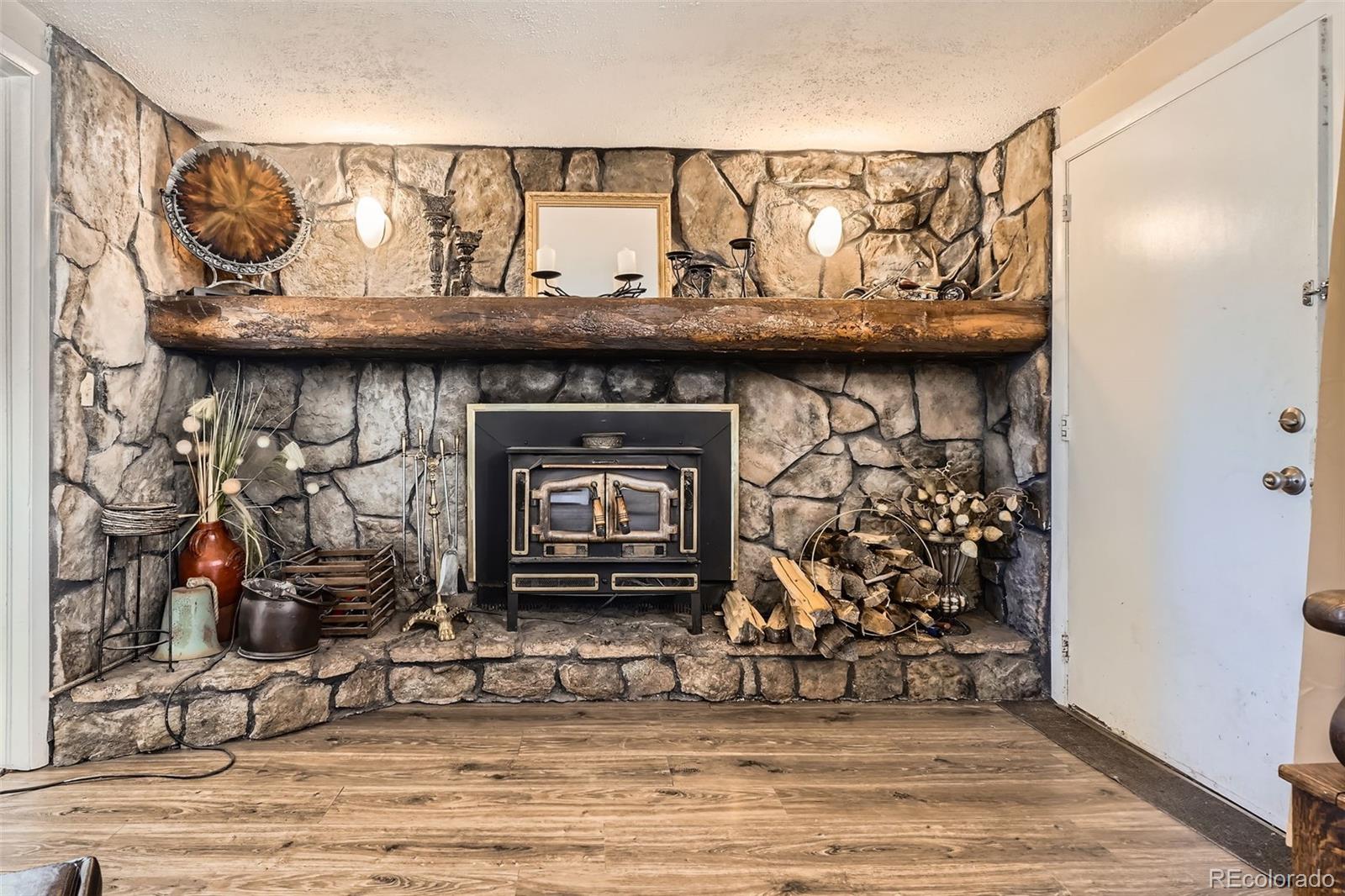 MLS Image #9 for 33  l road,golden, Colorado