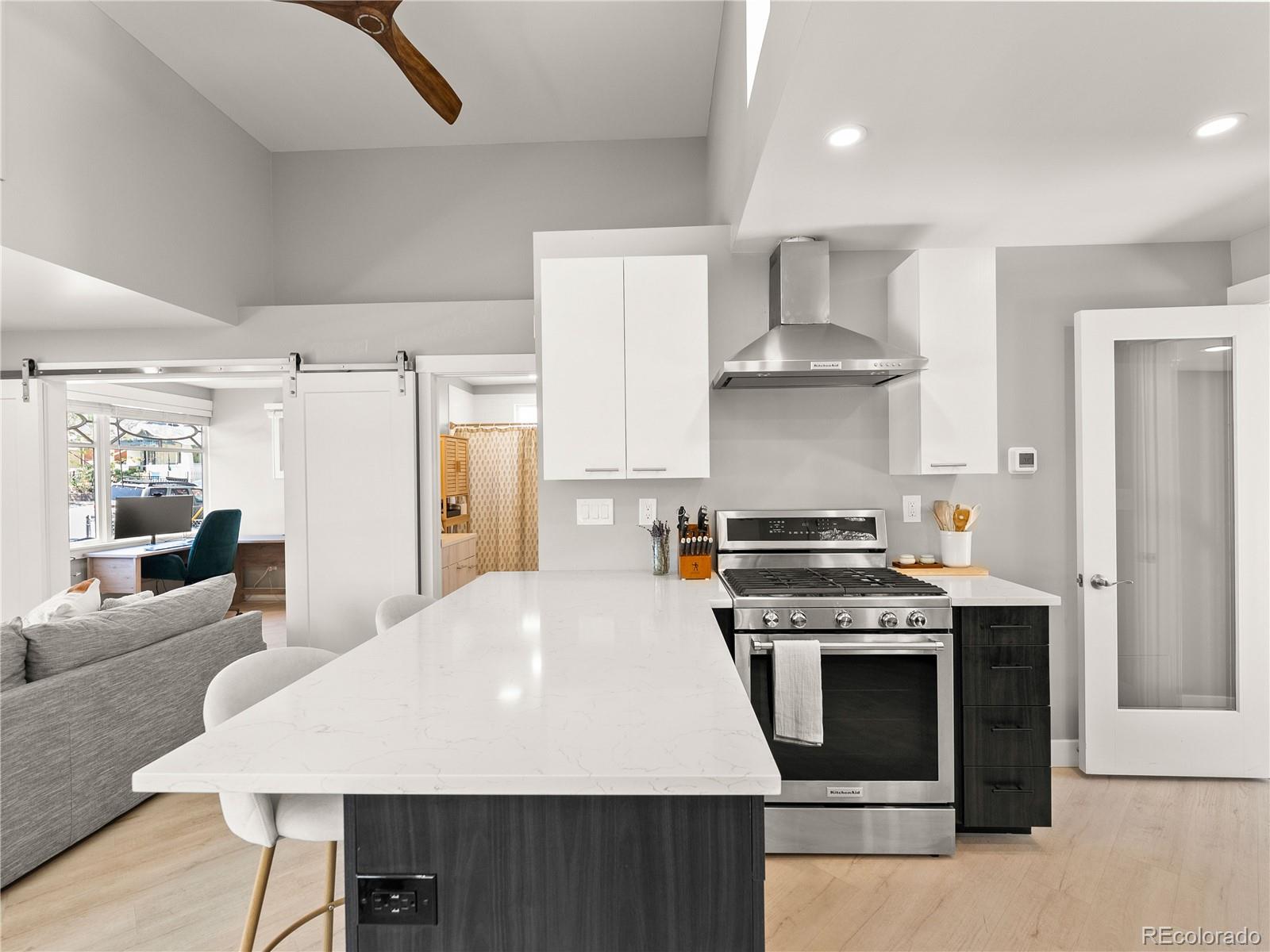 MLS Image #11 for 2517 w 44th avenue,denver, Colorado