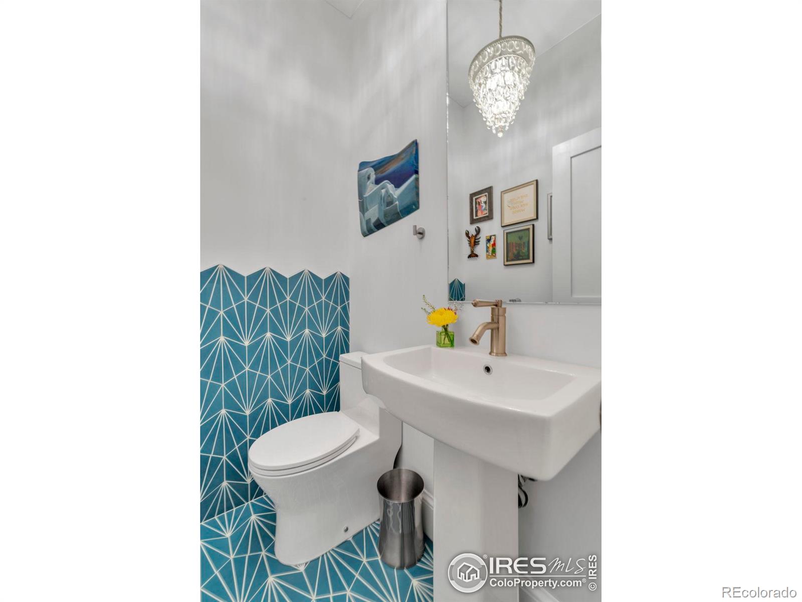 MLS Image #11 for 2019 s grant street,denver, Colorado