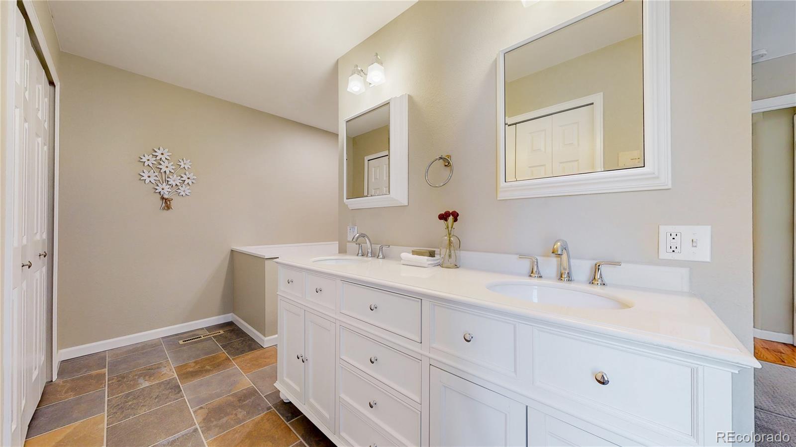 MLS Image #20 for 39 s scott drive,broomfield, Colorado