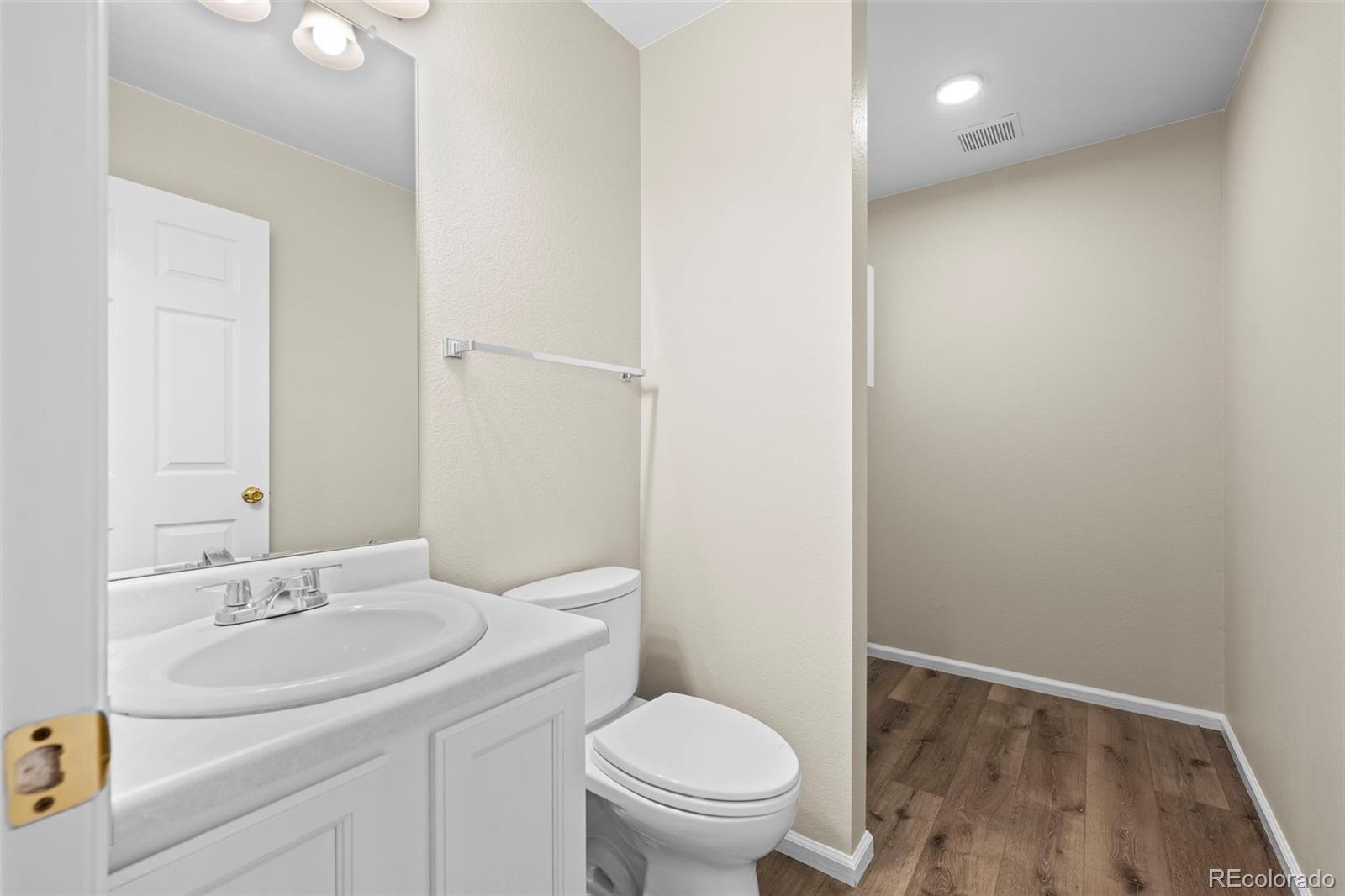 MLS Image #10 for 9522  castle ridge circle,highlands ranch, Colorado
