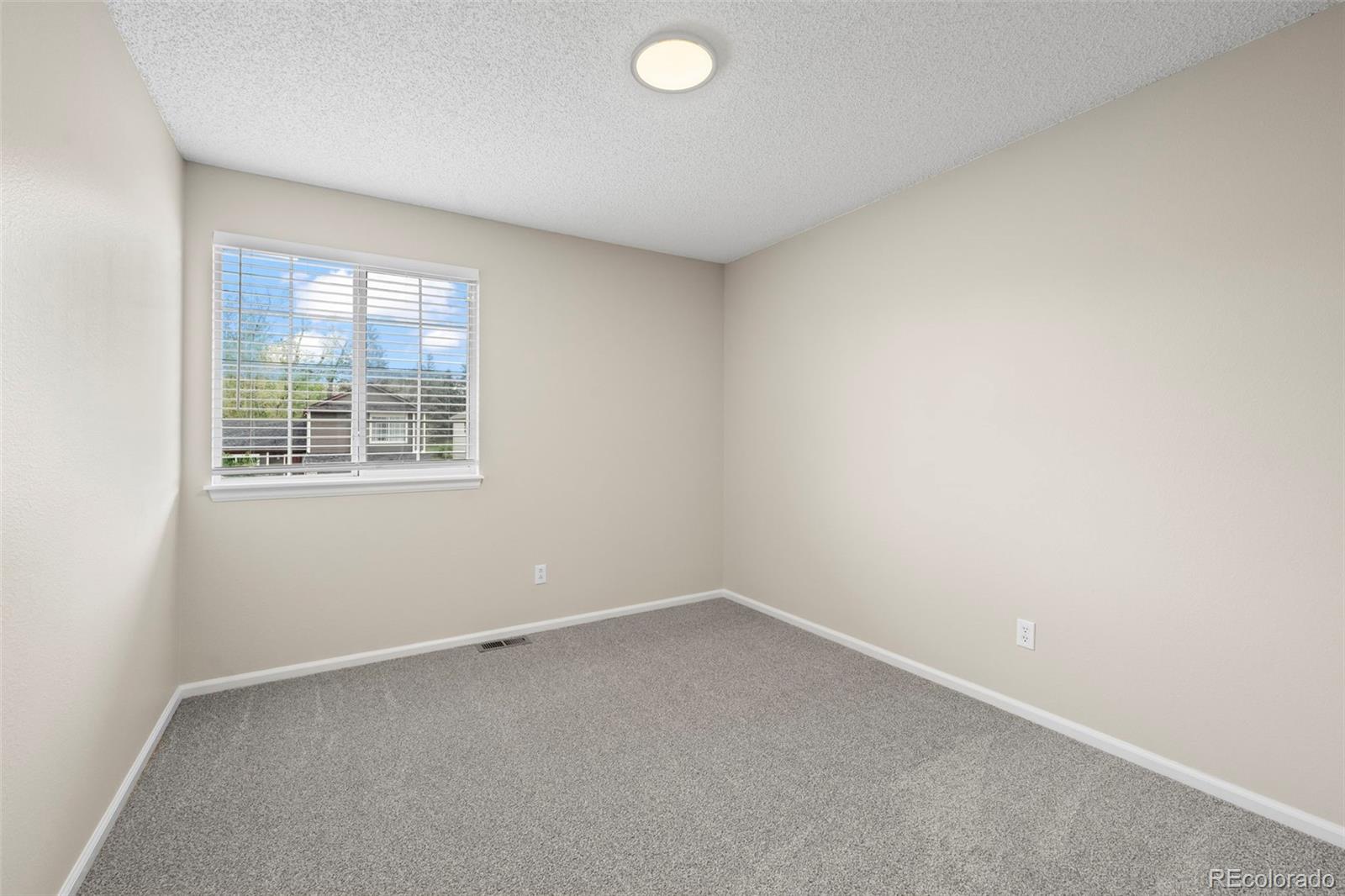 MLS Image #15 for 9522  castle ridge circle,highlands ranch, Colorado