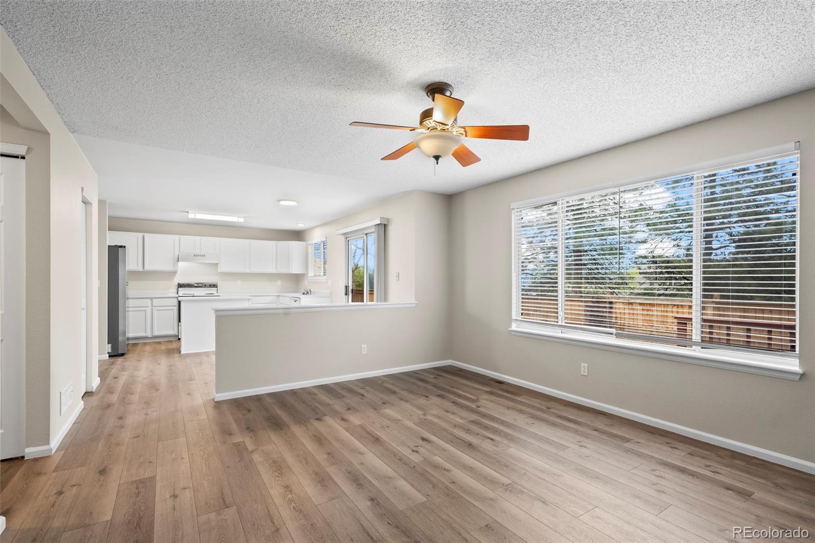 MLS Image #9 for 9522  castle ridge circle,highlands ranch, Colorado