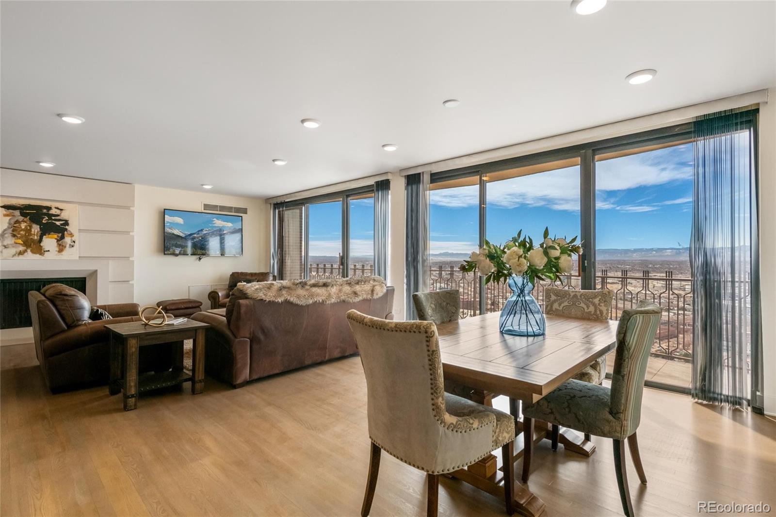 MLS Image #1 for 1020  15th street,denver, Colorado