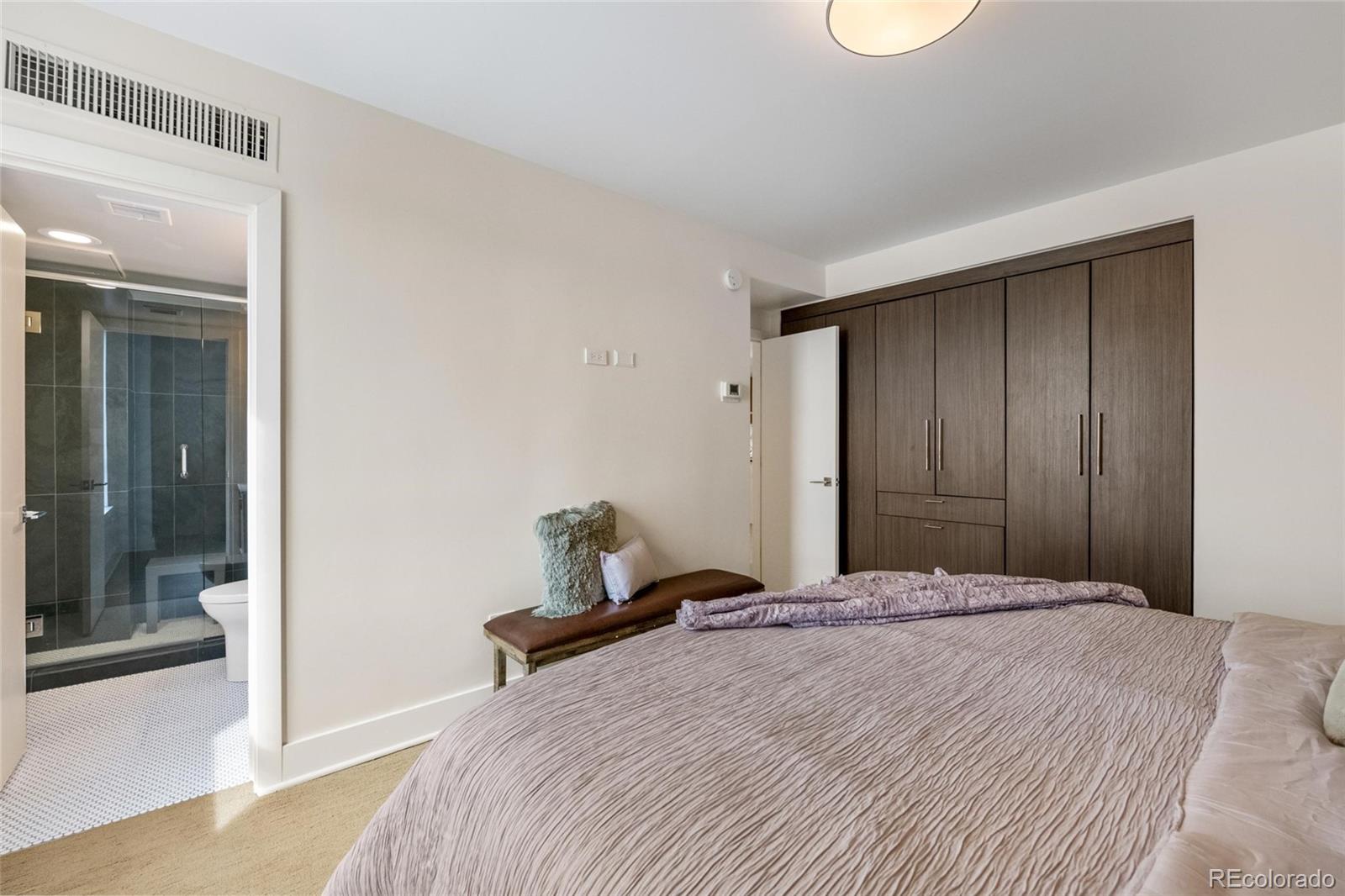 MLS Image #10 for 1020  15th street,denver, Colorado