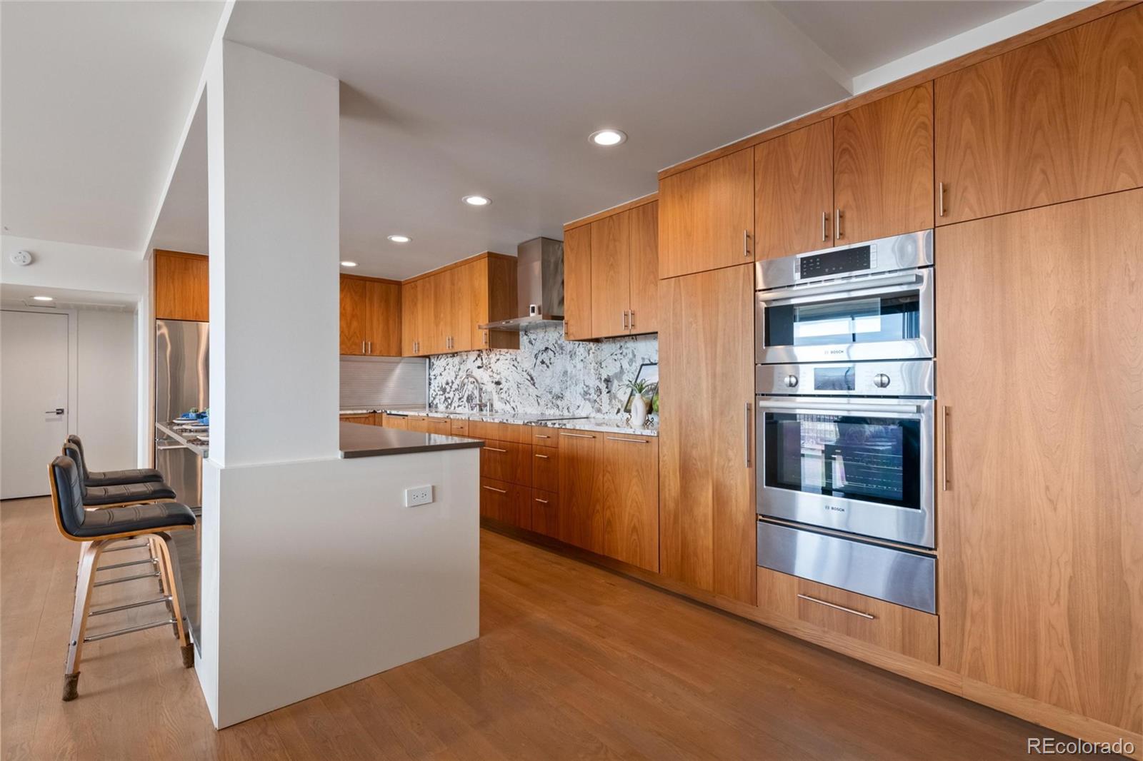 MLS Image #20 for 1020  15th street,denver, Colorado