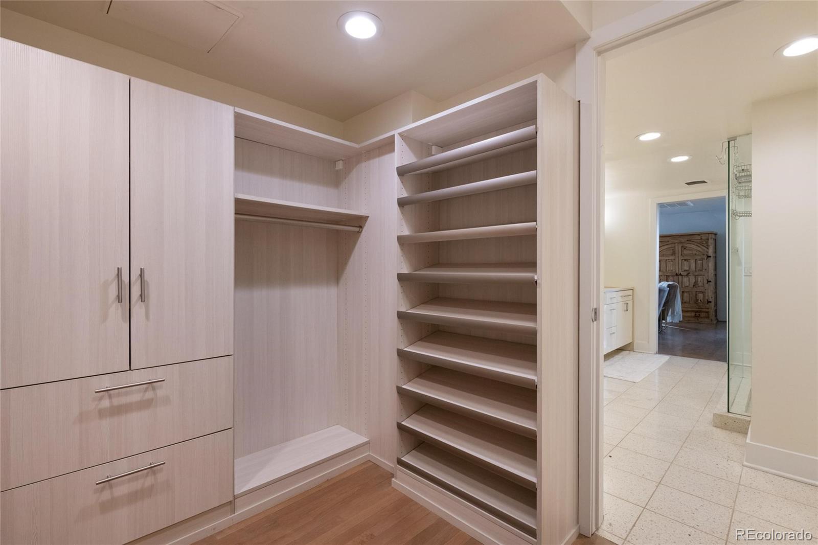 MLS Image #21 for 1020  15th street,denver, Colorado