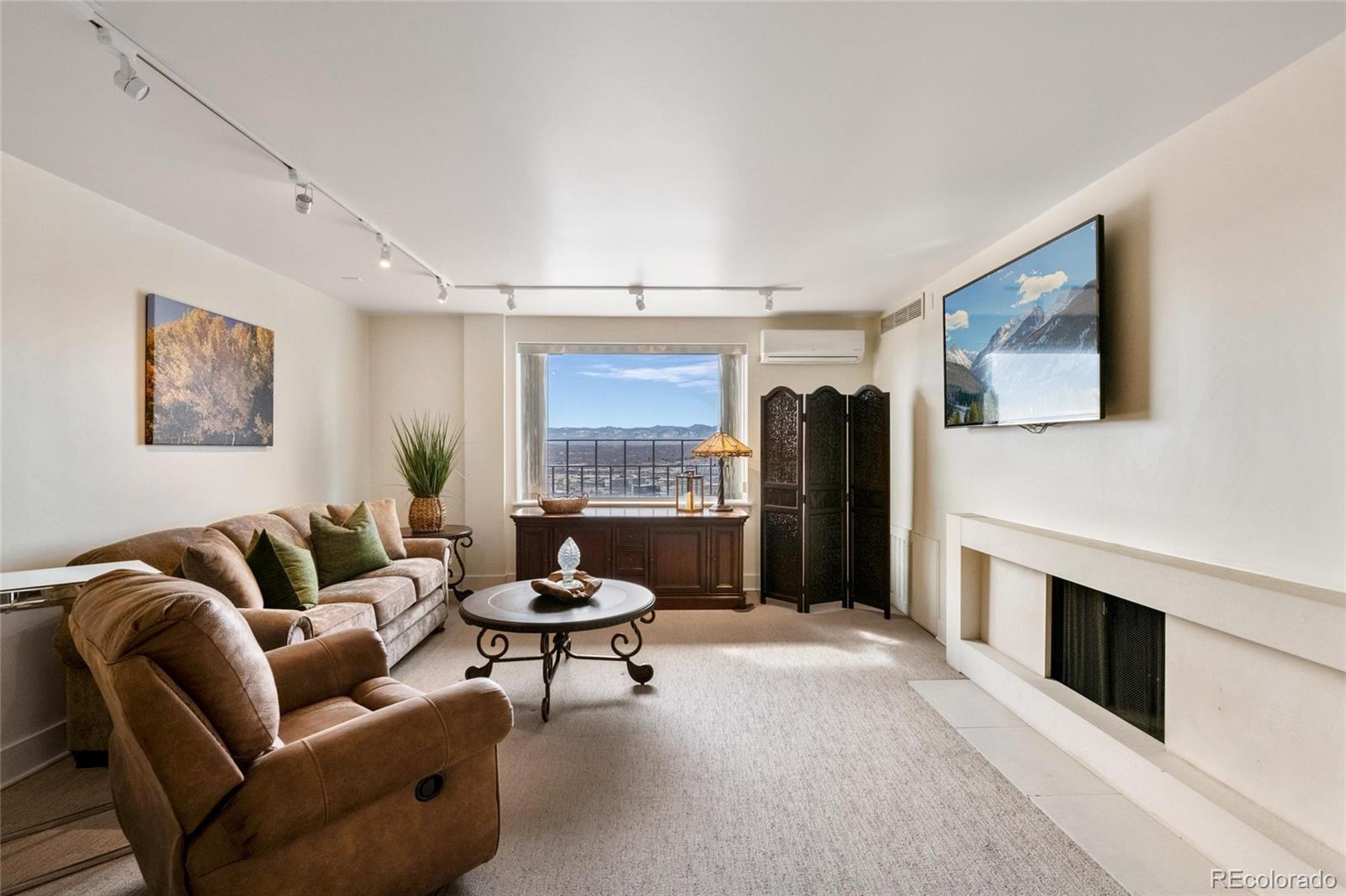 MLS Image #22 for 1020  15th street,denver, Colorado