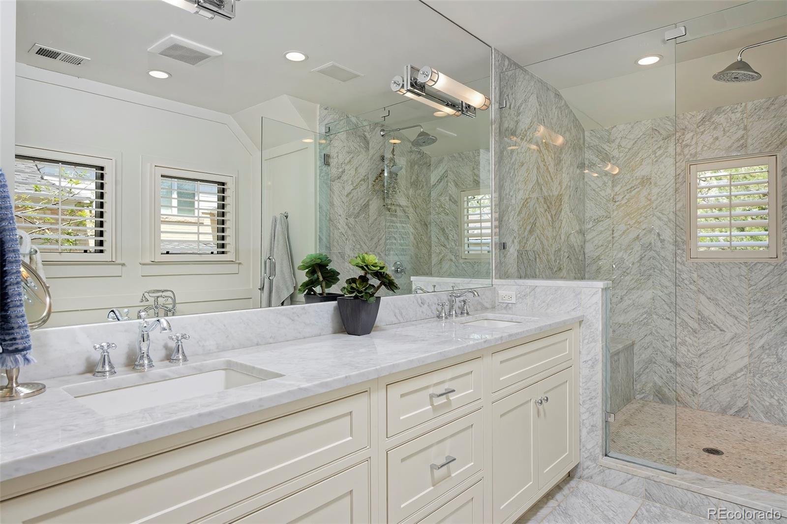MLS Image #22 for 535 n high street,denver, Colorado