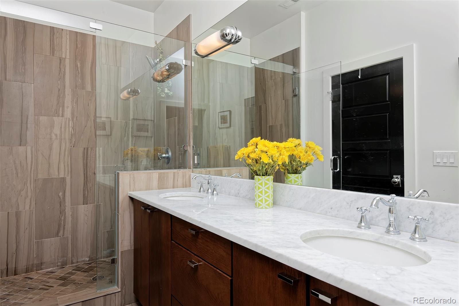 MLS Image #32 for 535 n high street,denver, Colorado