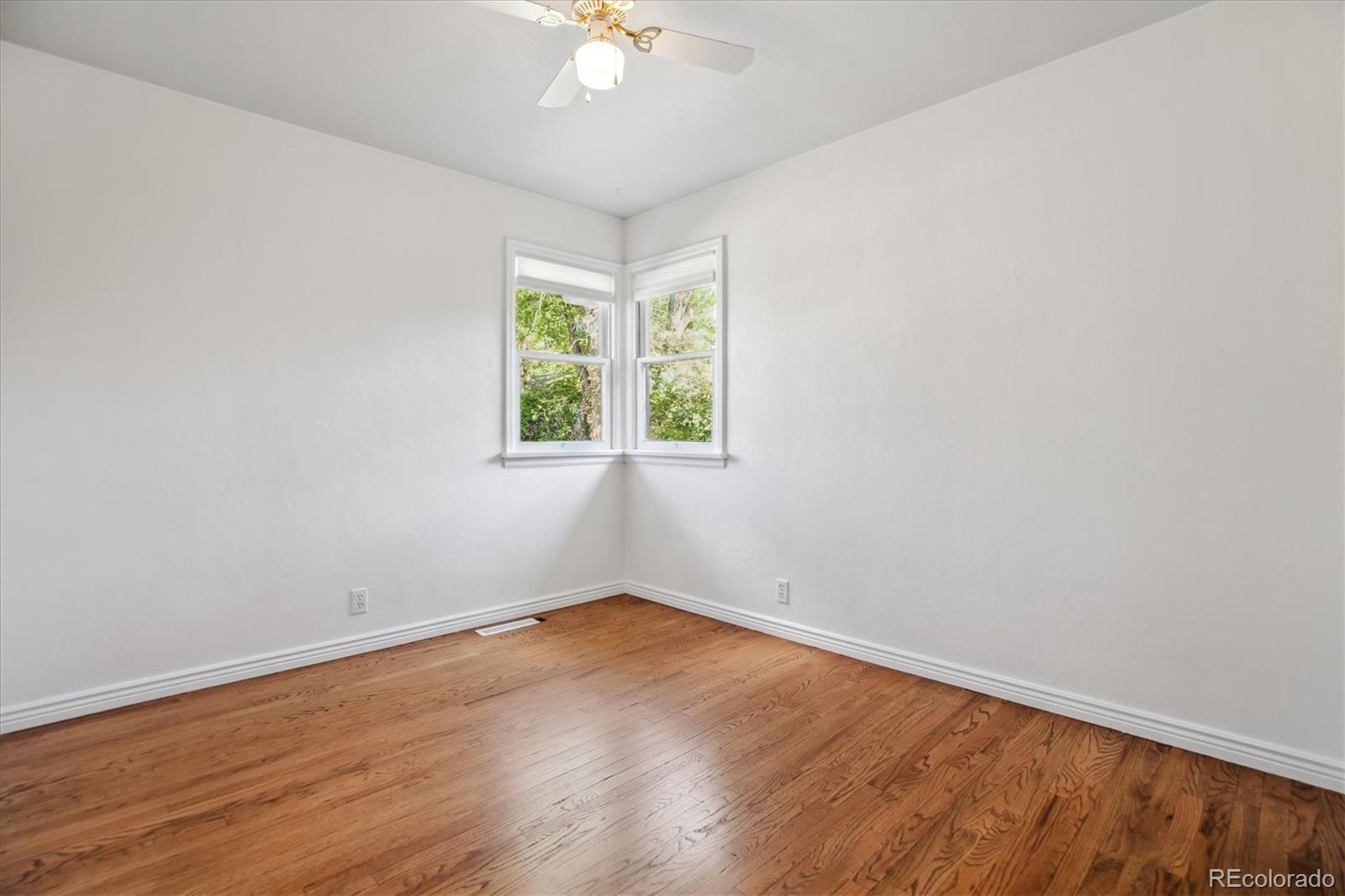 MLS Image #18 for 1860 w iris circle,littleton, Colorado