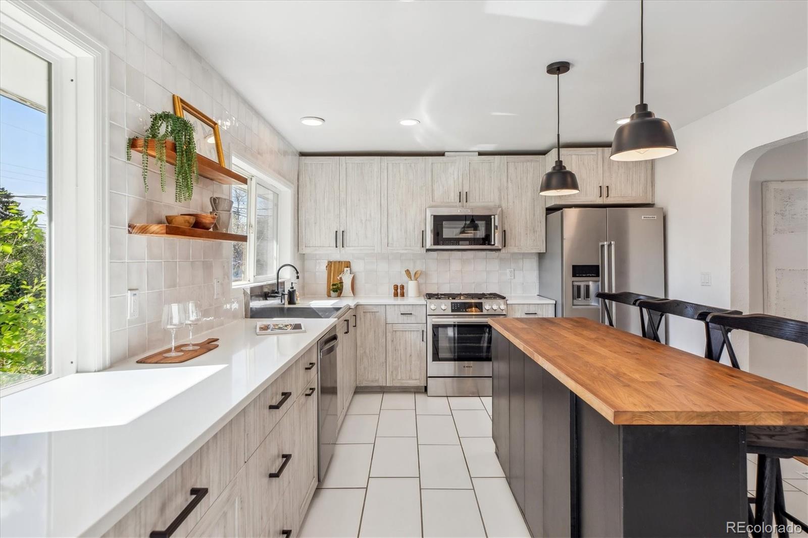 MLS Image #9 for 1860 w iris circle,littleton, Colorado