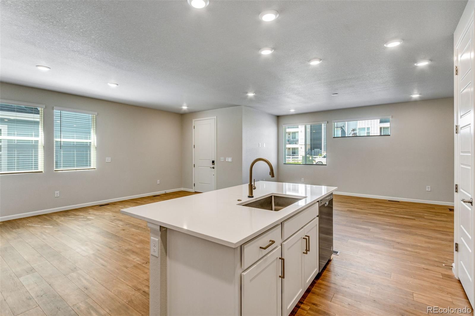 MLS Image #16 for 1443  great western drive,longmont, Colorado
