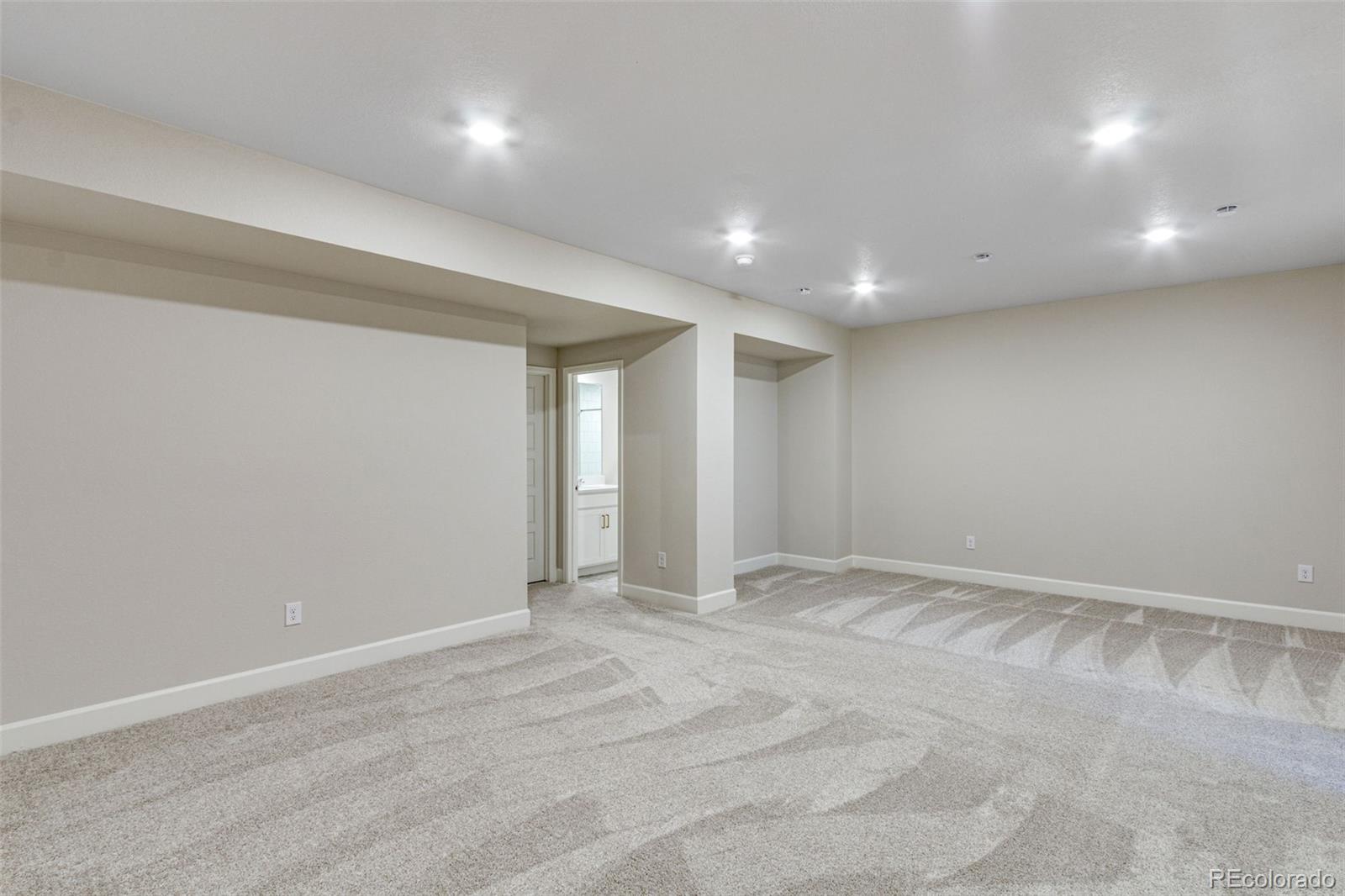 MLS Image #37 for 1443  great western drive,longmont, Colorado