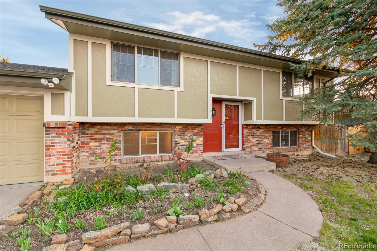 MLS Image #3 for 12642 e ohio avenue,aurora, Colorado