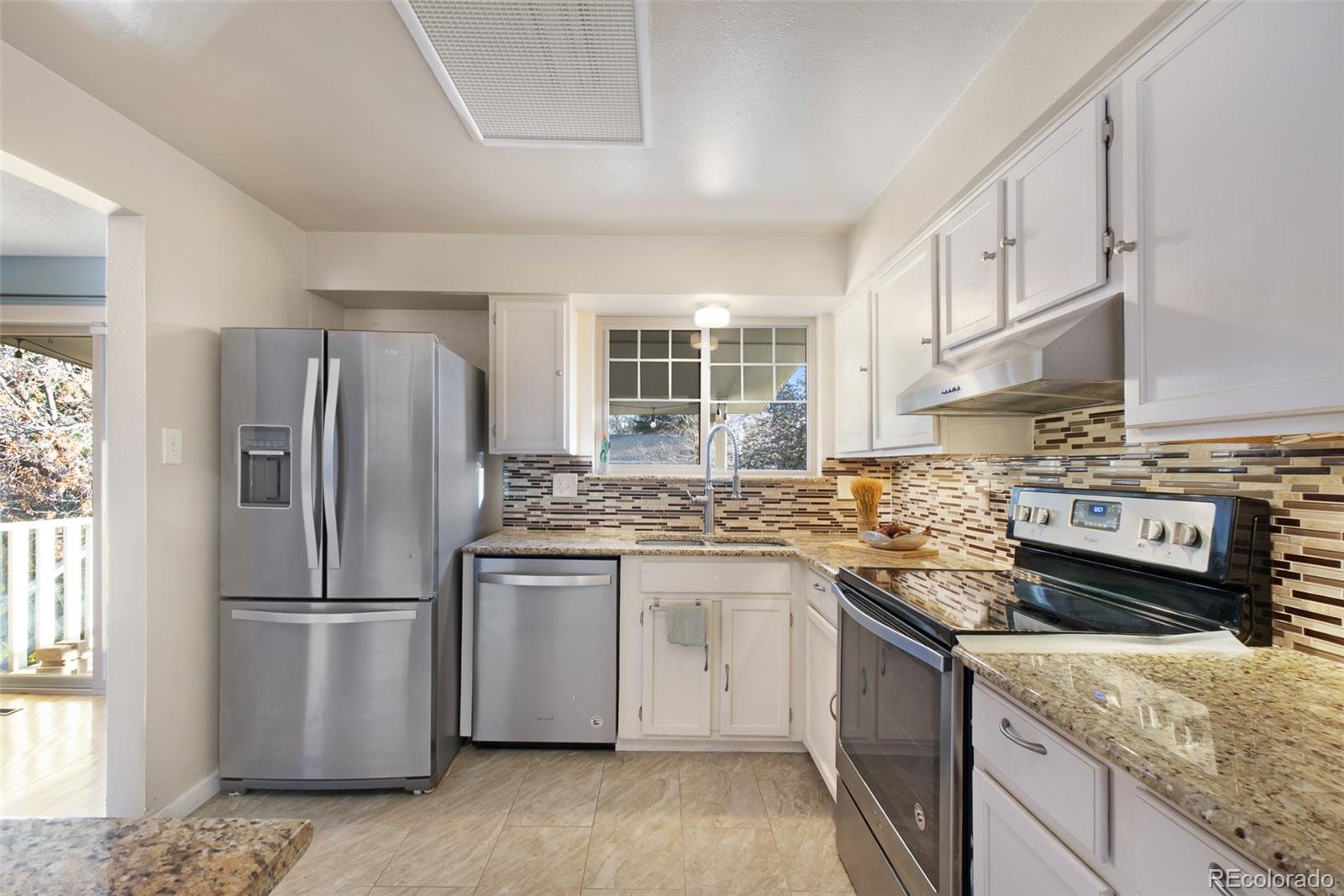 MLS Image #6 for 12642 e ohio avenue,aurora, Colorado