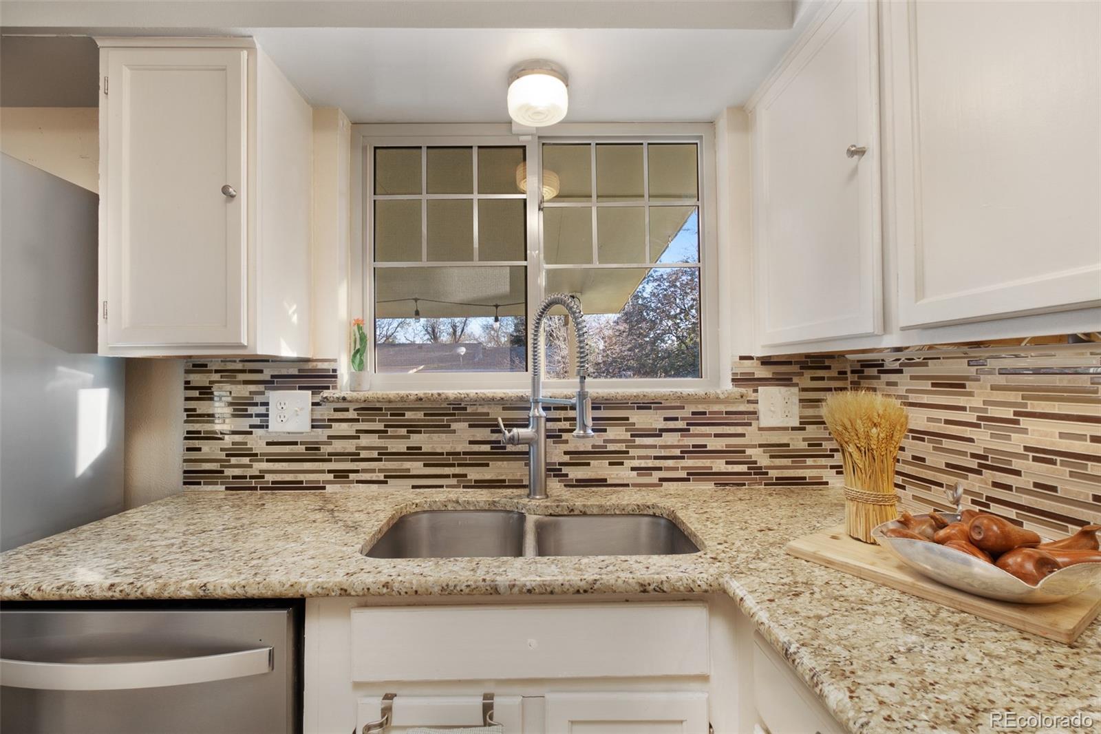 MLS Image #8 for 12642 e ohio avenue,aurora, Colorado