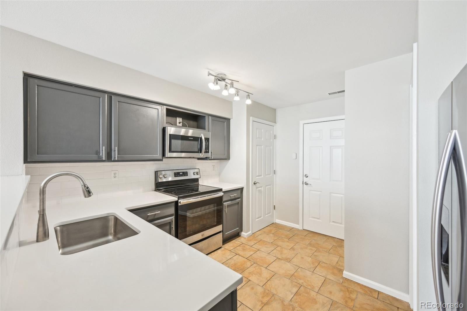 MLS Image #11 for 1259 w 112th avenue,denver, Colorado