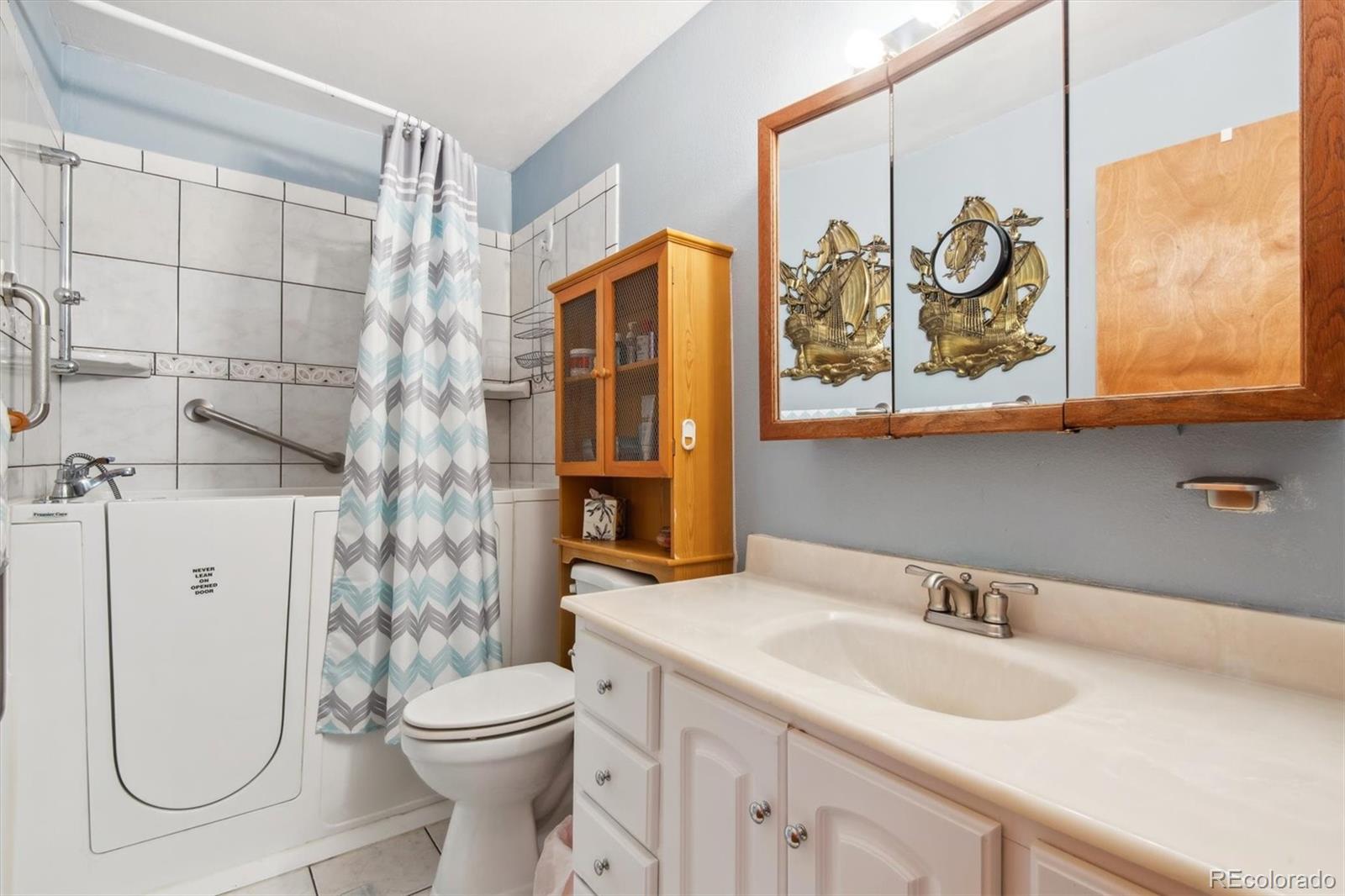MLS Image #7 for 1922  graves court,northglenn, Colorado