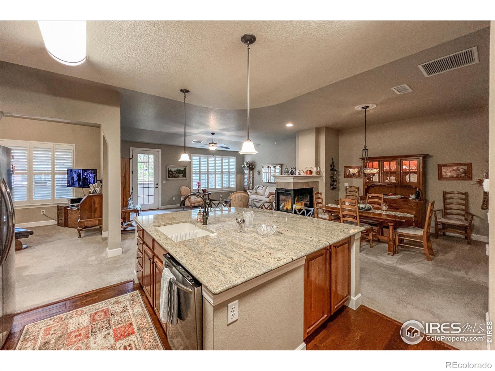 MLS Image #11 for 1379  charles drive,longmont, Colorado