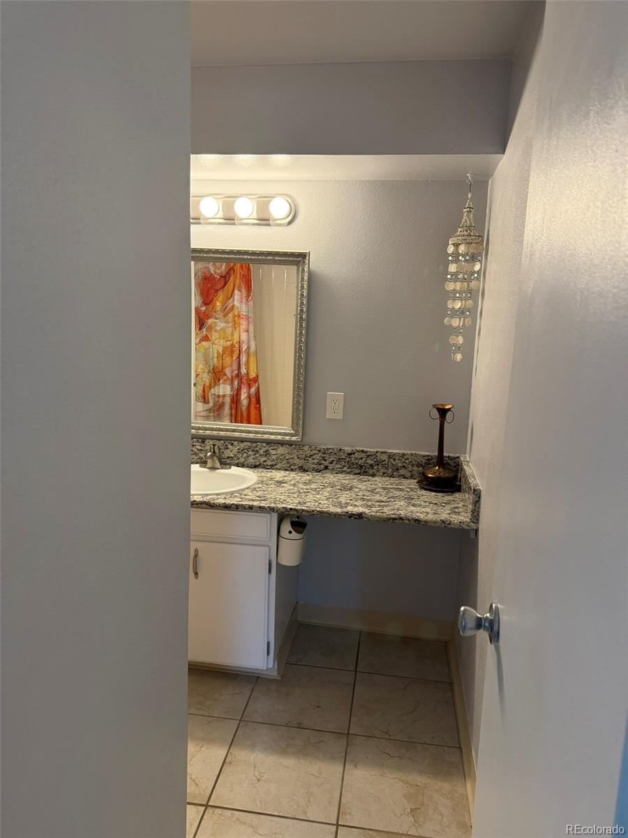 MLS Image #14 for 7495 e quincy avenue,denver, Colorado