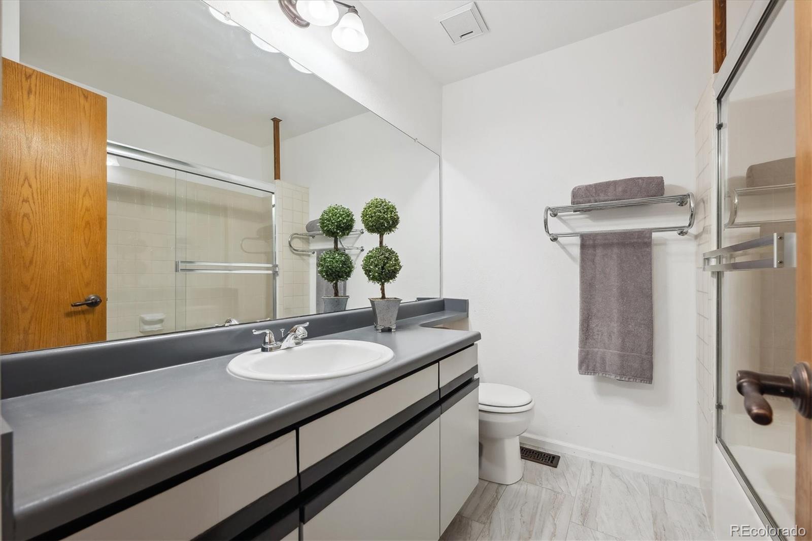 MLS Image #15 for 8010  holland court d,arvada, Colorado